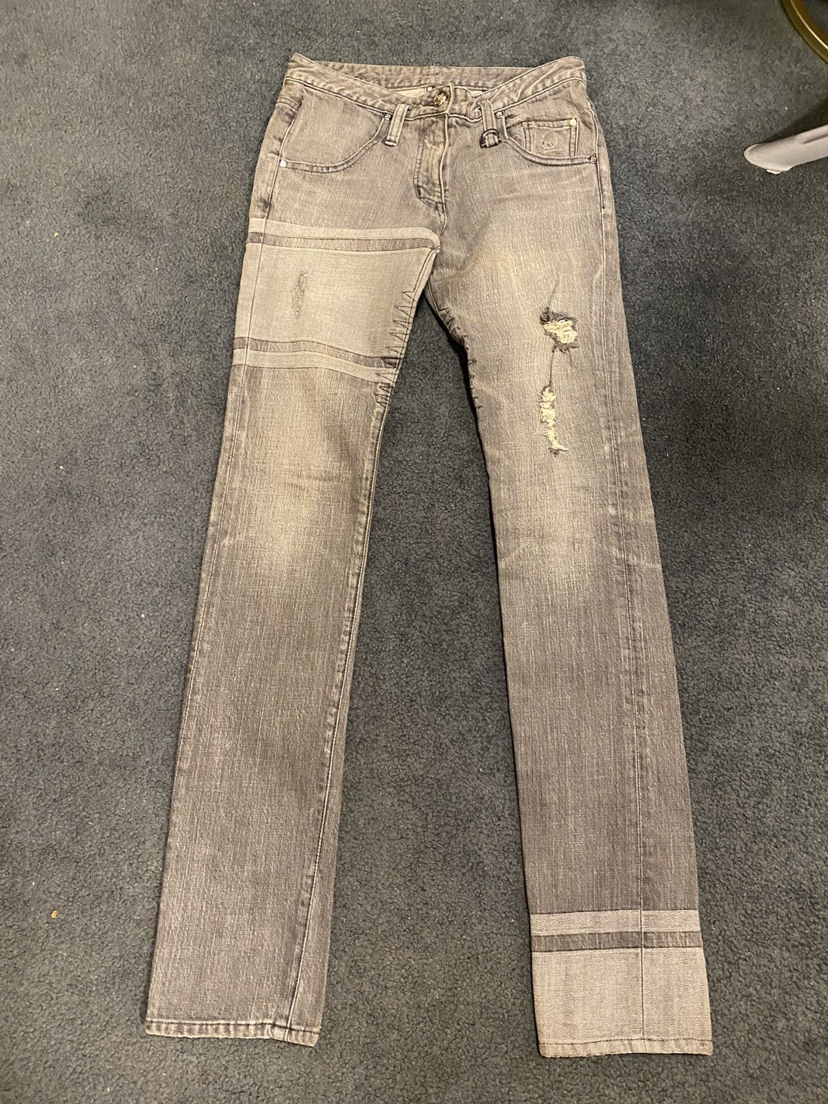 Japanese Brand × Mastermind Japan MASTERMIND JAPAN DISTRESSED DENIM PANTS Size US 30 / EU 46 - 24 Thumbnail
