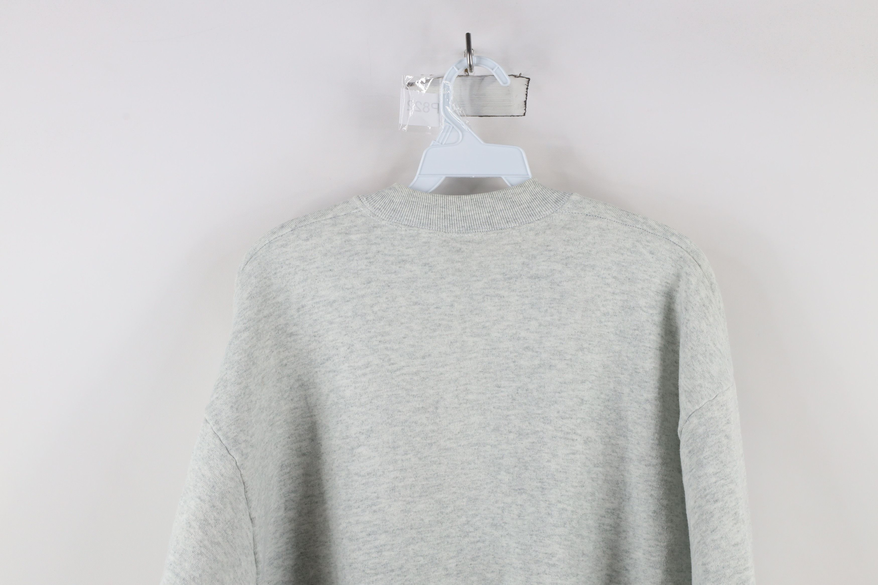 Vintage Vintage 90s Streetwear Fish Crewneck Sweatshirt Gray USA Size US XL / EU 56 / 4 - 11 Thumbnail
