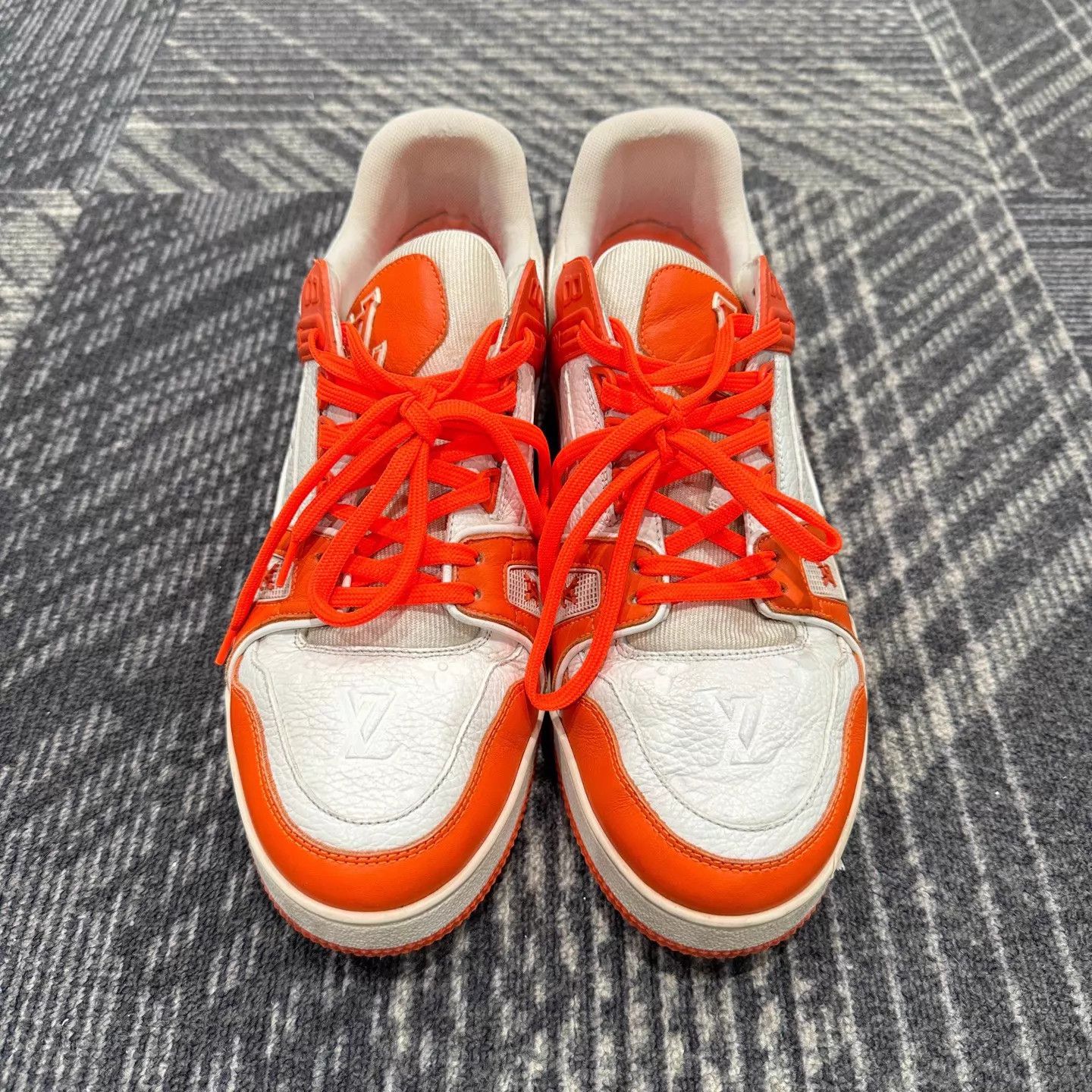 Louis Vuitton Louis Vuitton Trainer White Orange EUR 42 Size US 9 / EU 42 - 2 Thumbnail