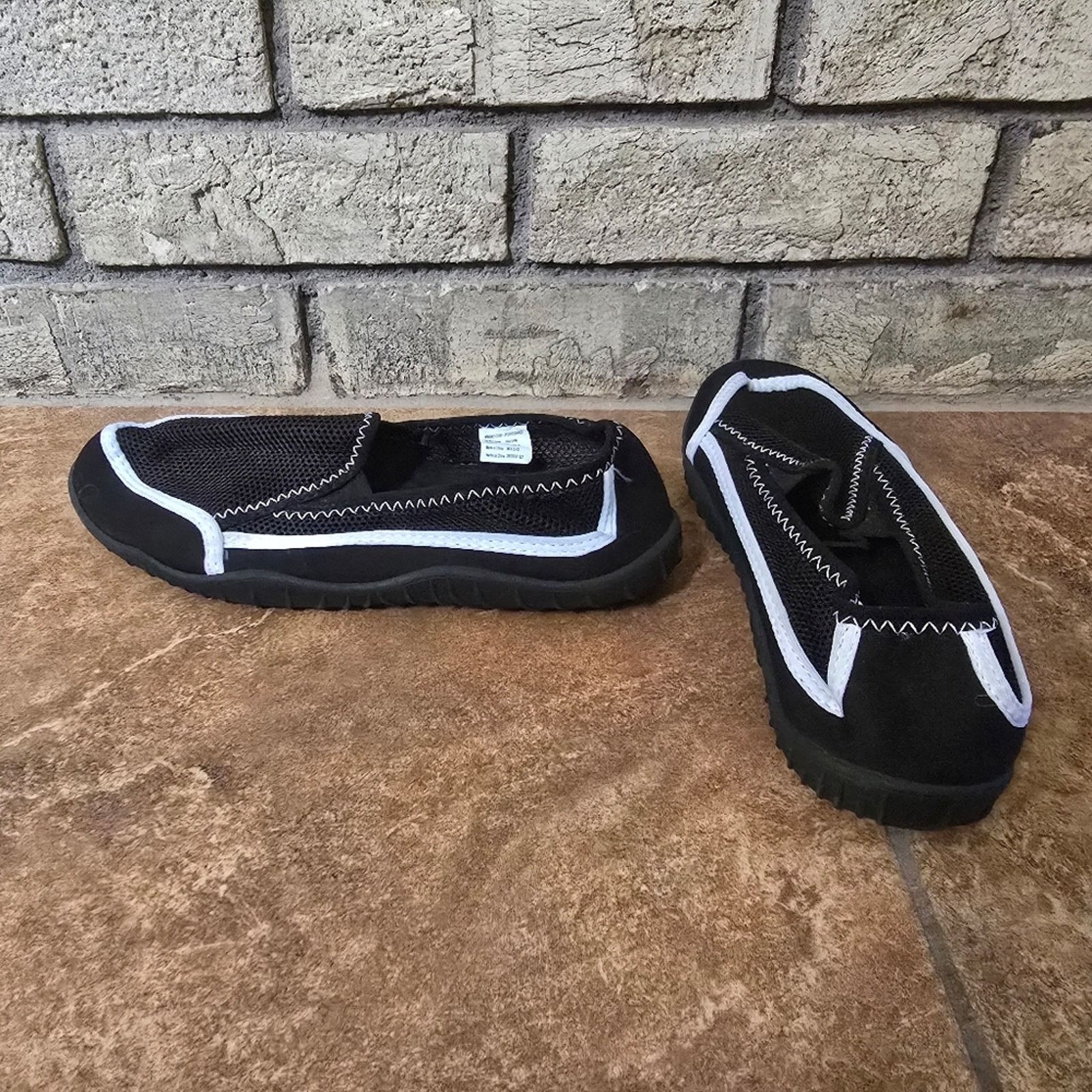 Athletic Works Black White | ATHLETIC WORKS | Water Shoe Size US 5.5 / EU 38 - 1 Thumbnail