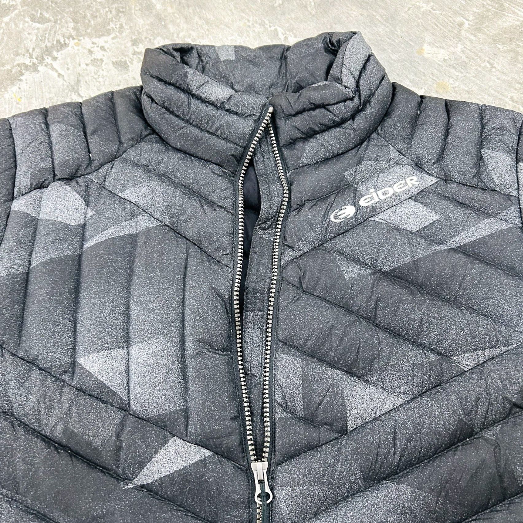 Vintage Eider Women Jacket XL Gray Black Slim Quilted Down Puffer Packable Size XL / US 12-14 / IT 48-50 - 2 Thumbnail