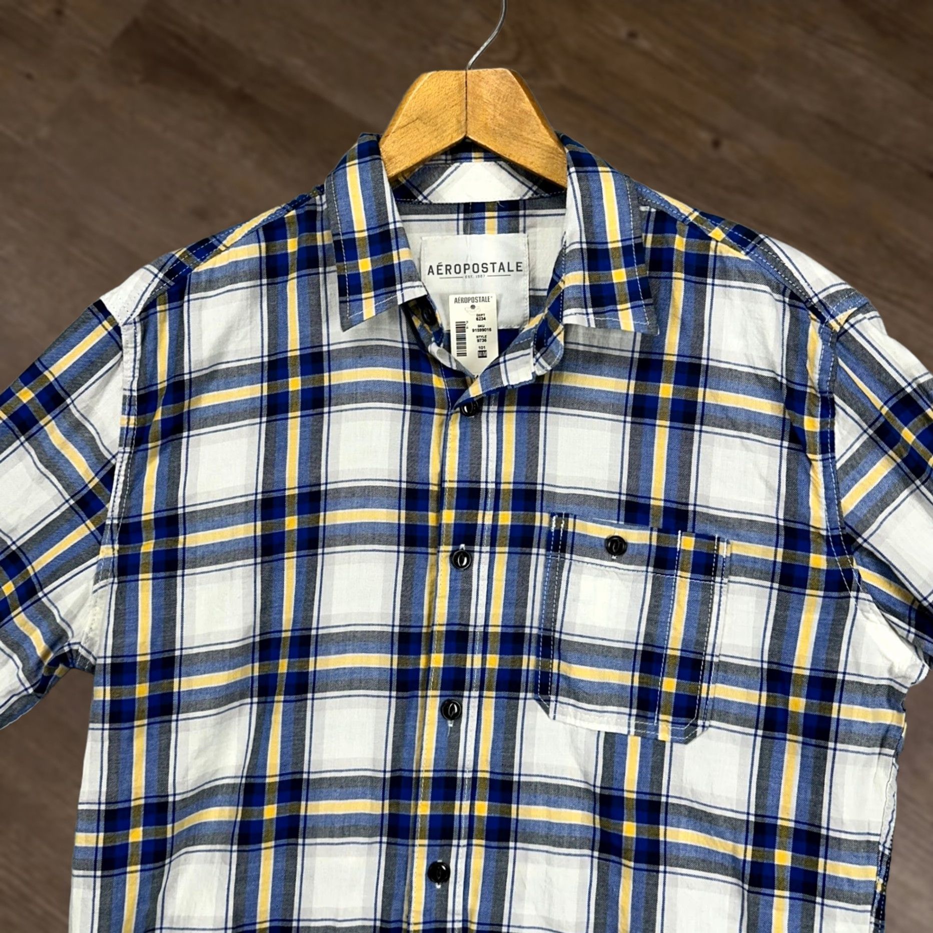 Aeropostale AeroPost Aeropost Adult Mens Button-Up Shirt Medium Blue Yellow Plaid Long Sleeve NEW Size US M / EU 48-50 / 2 - 1 Thumbnail