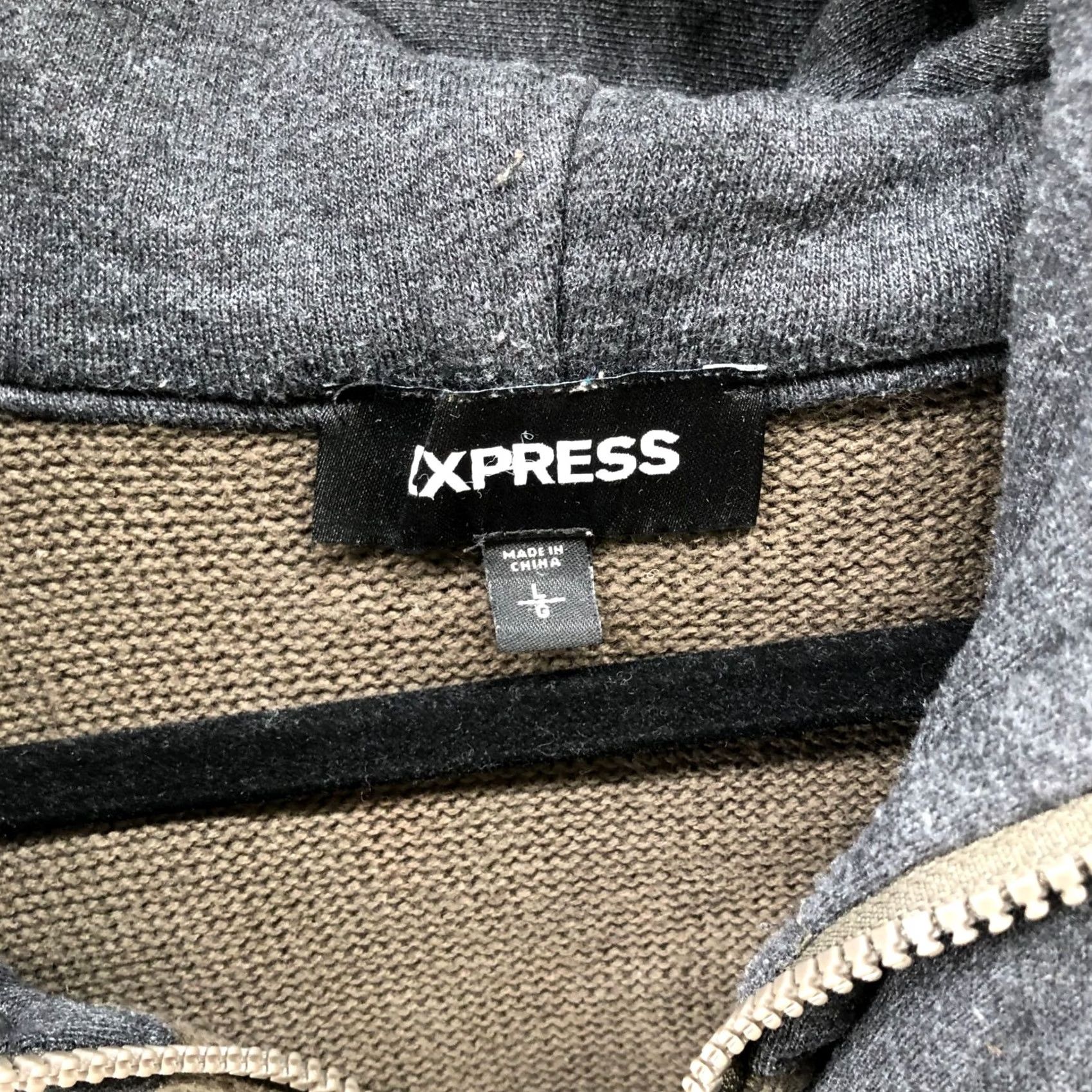 Express Express Sweater Shirt Mens L Brown Hooded 1/4 Button Cotton Pullover Size US L / EU 52-54 / 3 - 5 Thumbnail