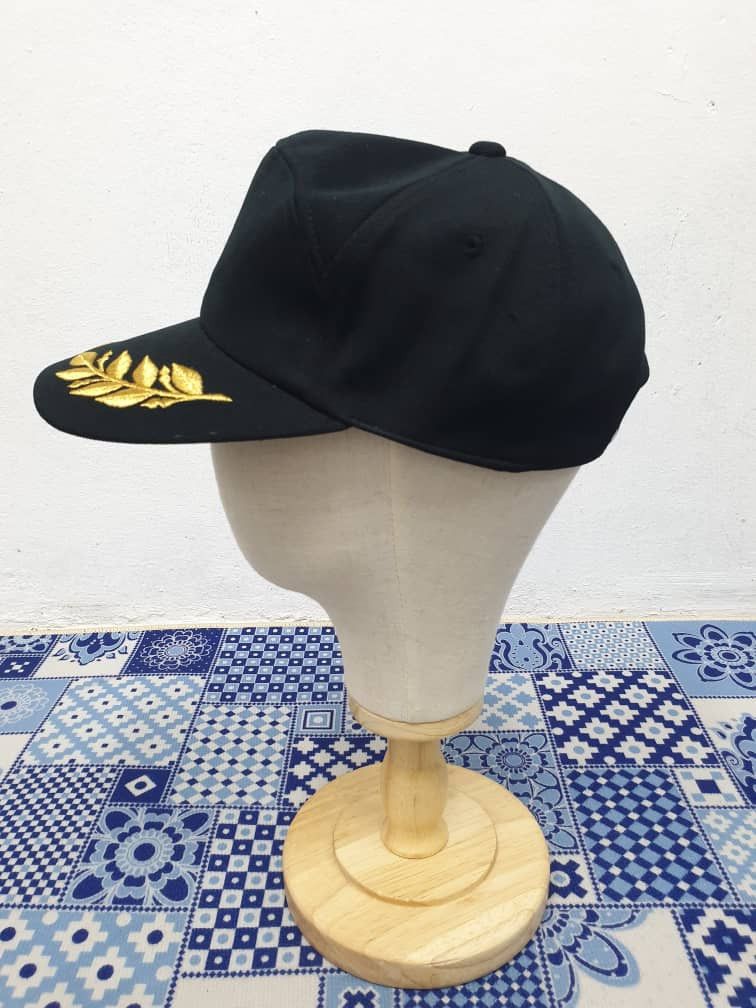 Japanese Brand Vintage black colour cap Size ONE SIZE - 5 Thumbnail