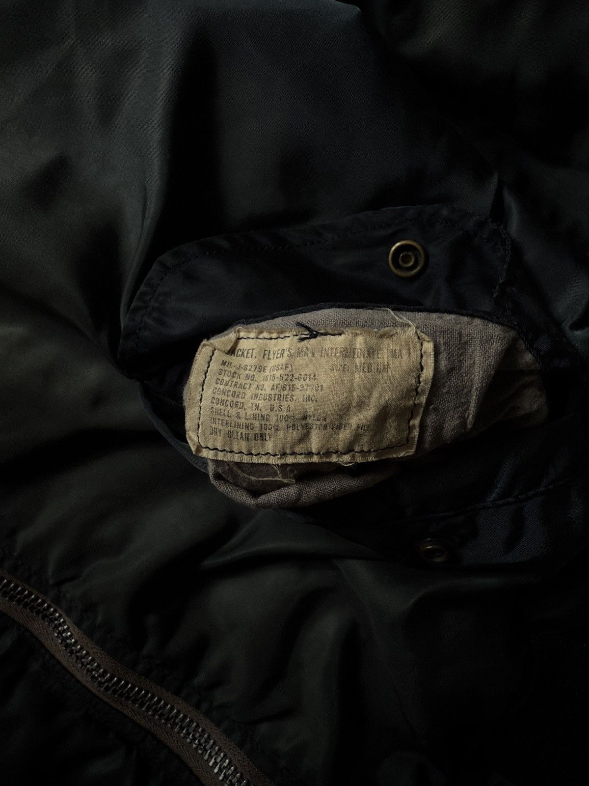 Alpha Industries × Vintage Vintage 1970s MA-1 Bomber Jacket Size US M / EU 48-50 / 2 - 4 Thumbnail