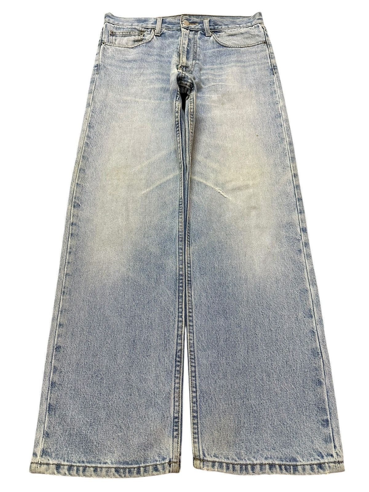 Japanese Brand Vintage Japanese Brand Blue Faded Wash Style Loose Jeans Size US 31 - 1 Thumbnail