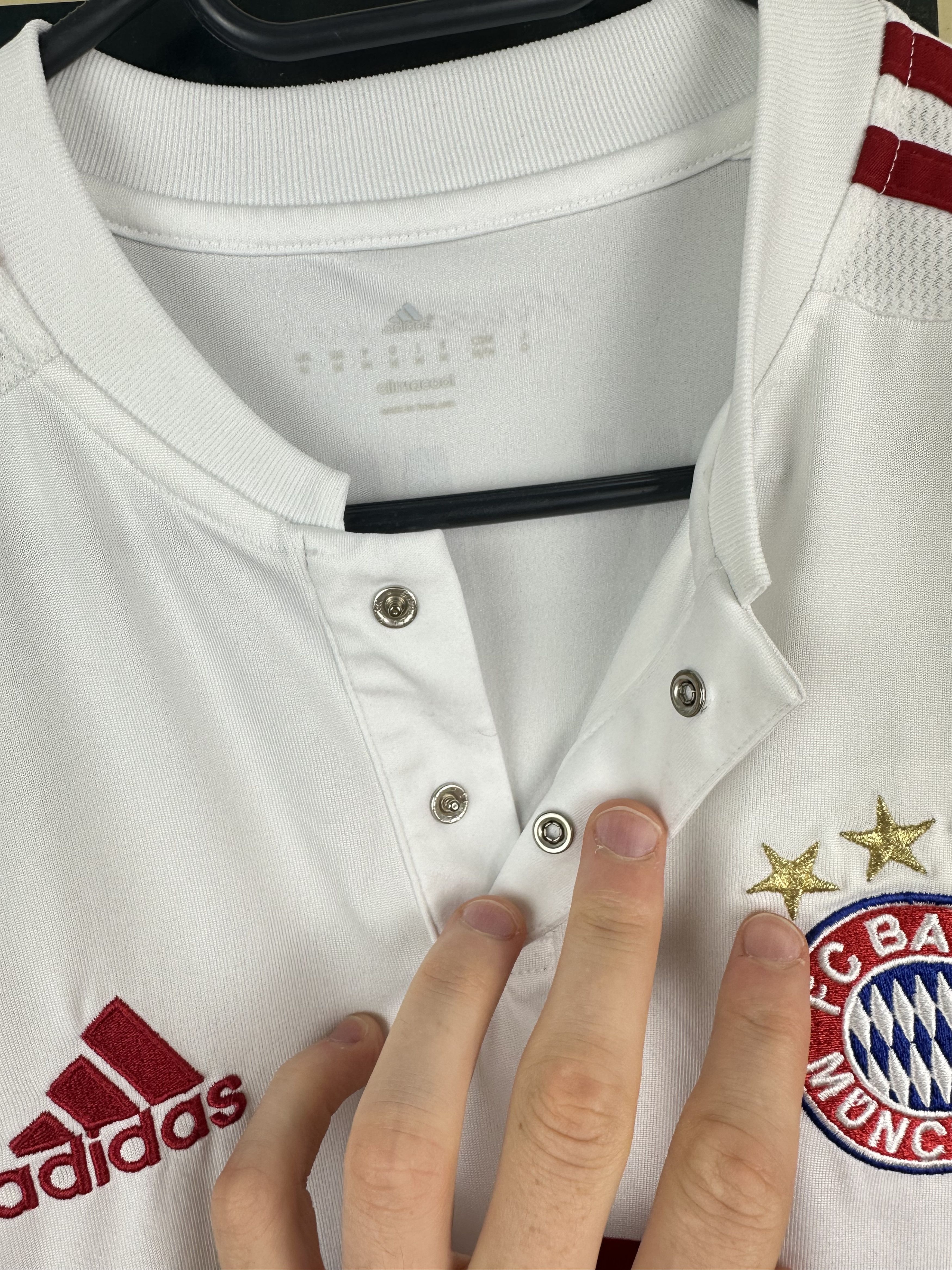 Adidas Bayern Munich football shirt 2015 #23 Vidal Adidas Jersey Size US M / EU 48-50 / 2 - 12 Thumbnail