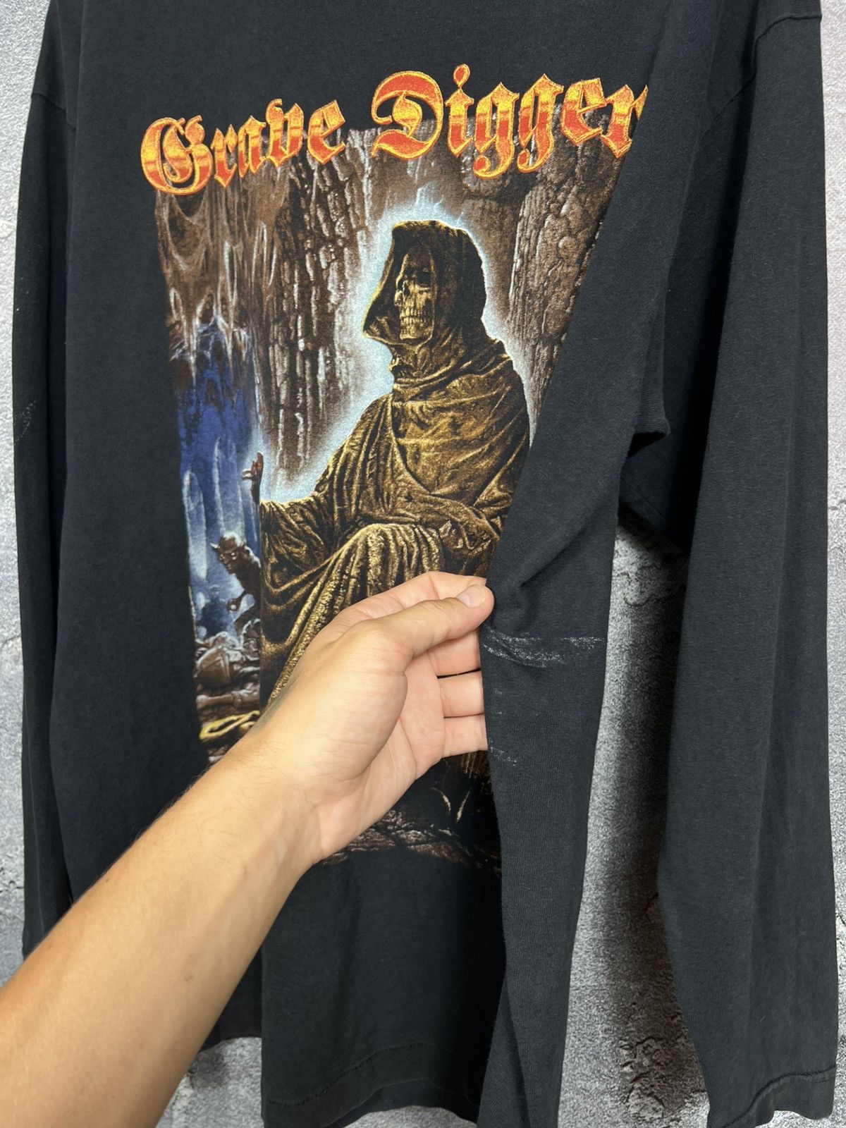 Band Tees Vintage 1995 Grave Digger Long Sleeve Heart of Darkness Size US L / EU 52-54 / 3 - 8 Thumbnail