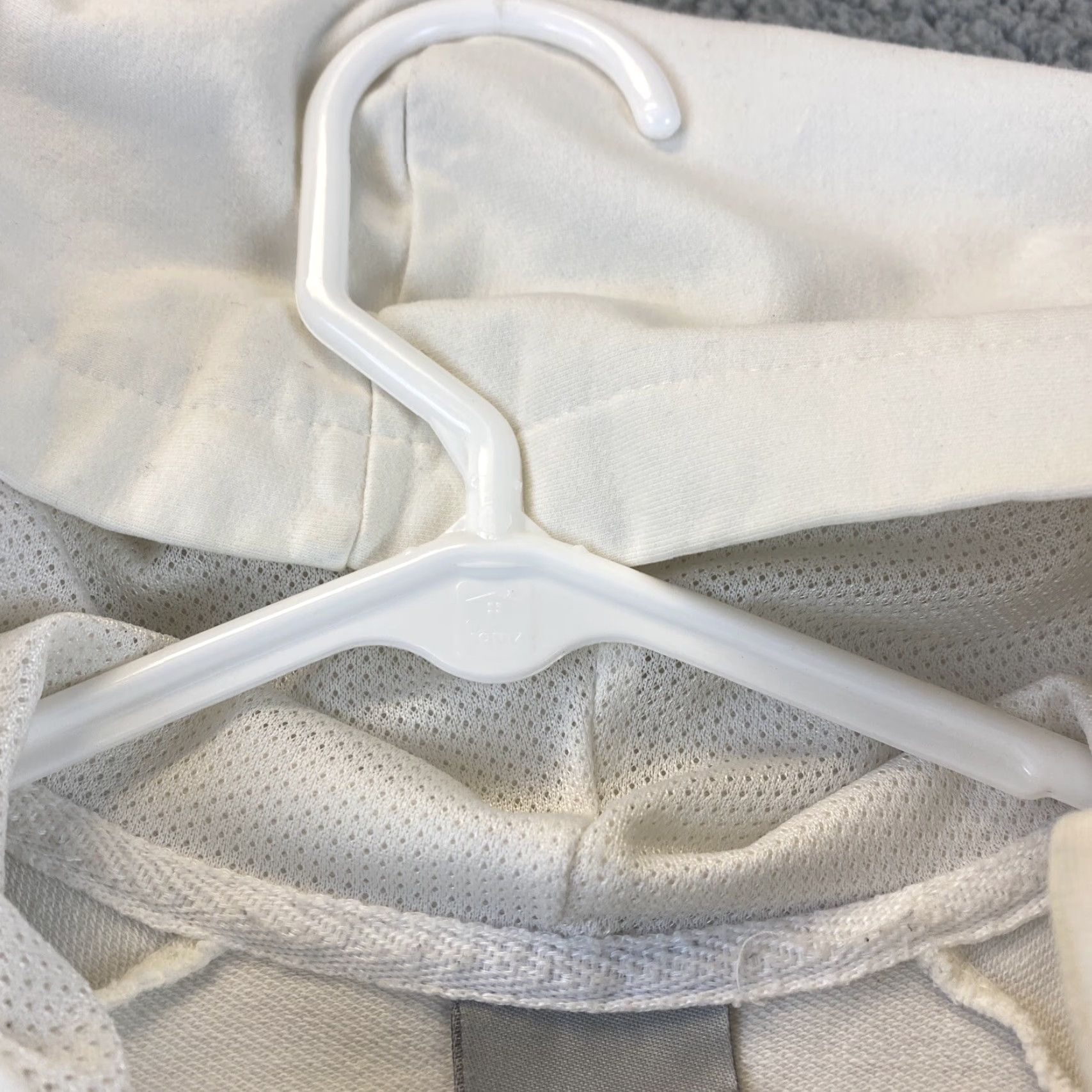 Nike Nike Women's Hoodie Sweatshirt M White Full Zip Zipper Casual Athletic Exercise 8-10 Size M / US 6-8 / IT 42-44 - 6 Thumbnail
