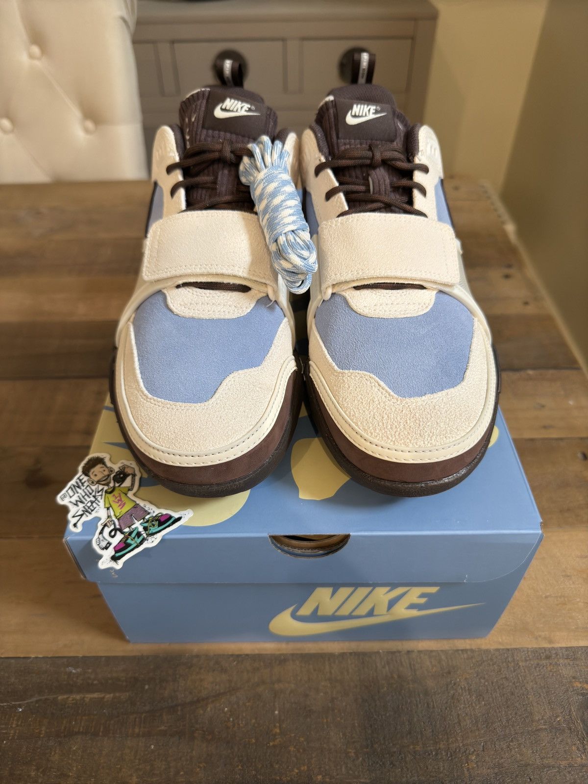 Nike × Travis Scott Travis Scott x Nike Zoom Field Jaxx Leche Blue Size US 11.5 / EU 44-45 - 18 Thumbnail