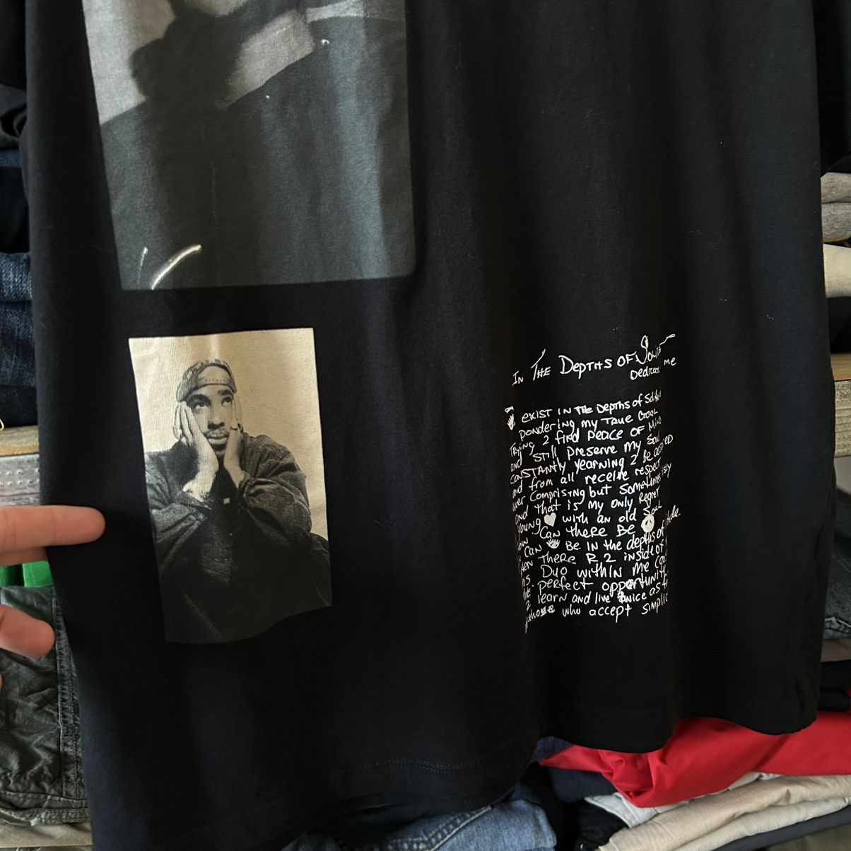 Rap Tees Vintage Tupac 2Pac big logo streetwear rap tee size M Size US M / EU 48-50 / 2 - 3 Thumbnail