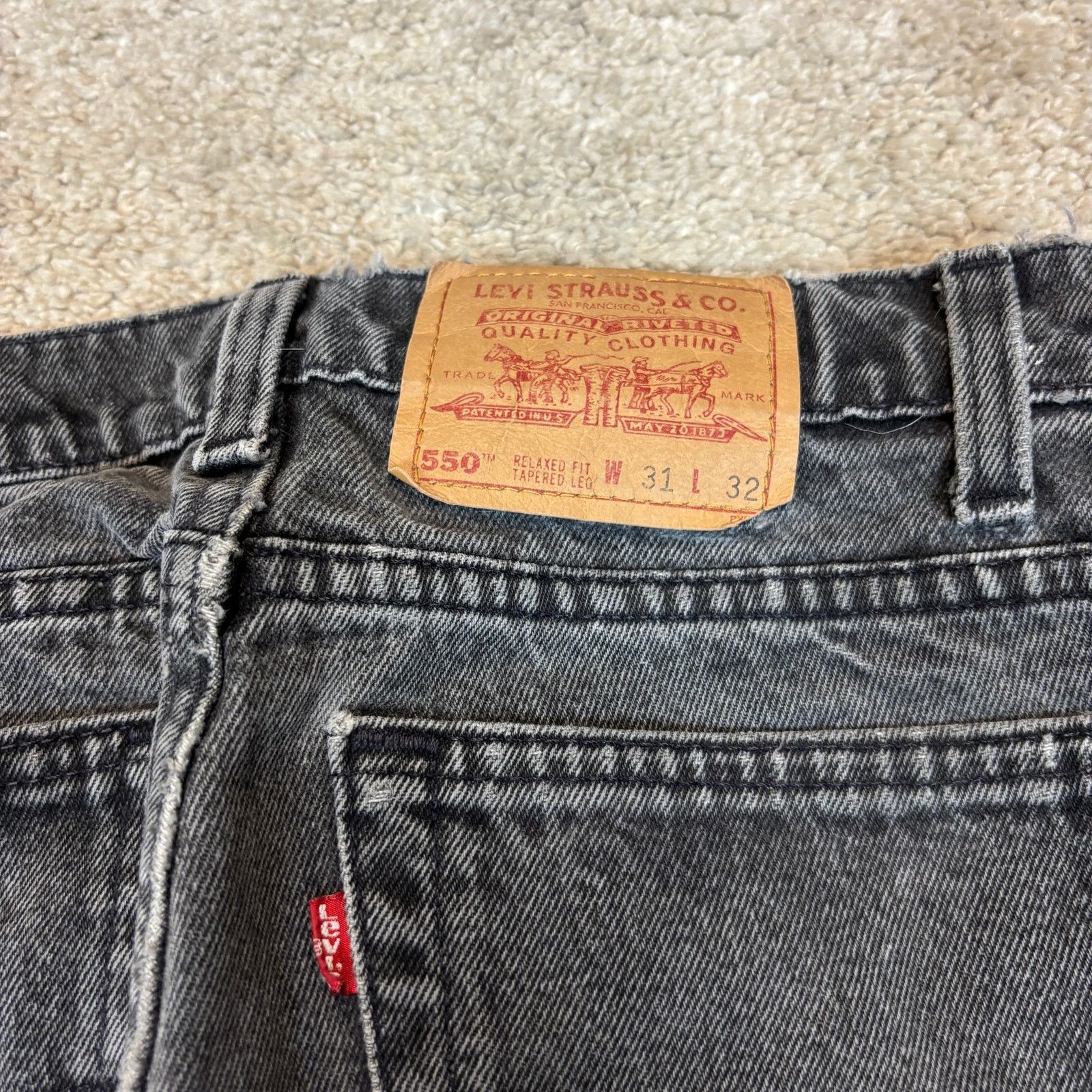 Levi's × Vintage Vintage 90s Levi's 550 Relaxed Fit Tapered Black Jeans 31x32 Size US 31 - 4 Thumbnail