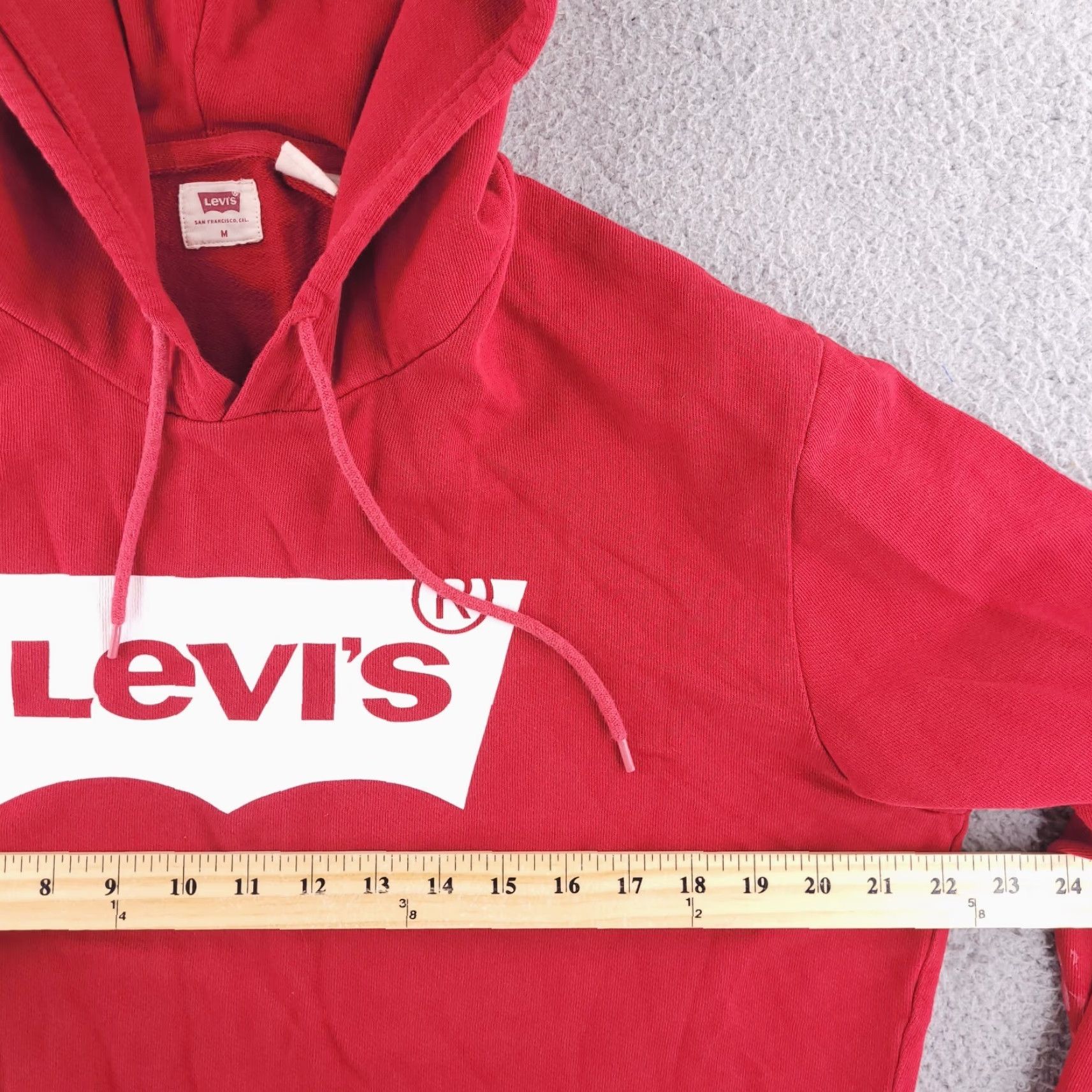 Levi's Levi's Hoodie Mens M Red Pullover Sweatshirt Shirt Womens? Size US M / EU 48-50 / 2 - 6 Thumbnail