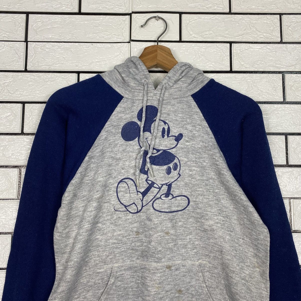 Vintage 📌Vintage Hoodie Sweater Mickey Mouse Big Logo Size US S / EU 44-46 / 1 - 14 Thumbnail
