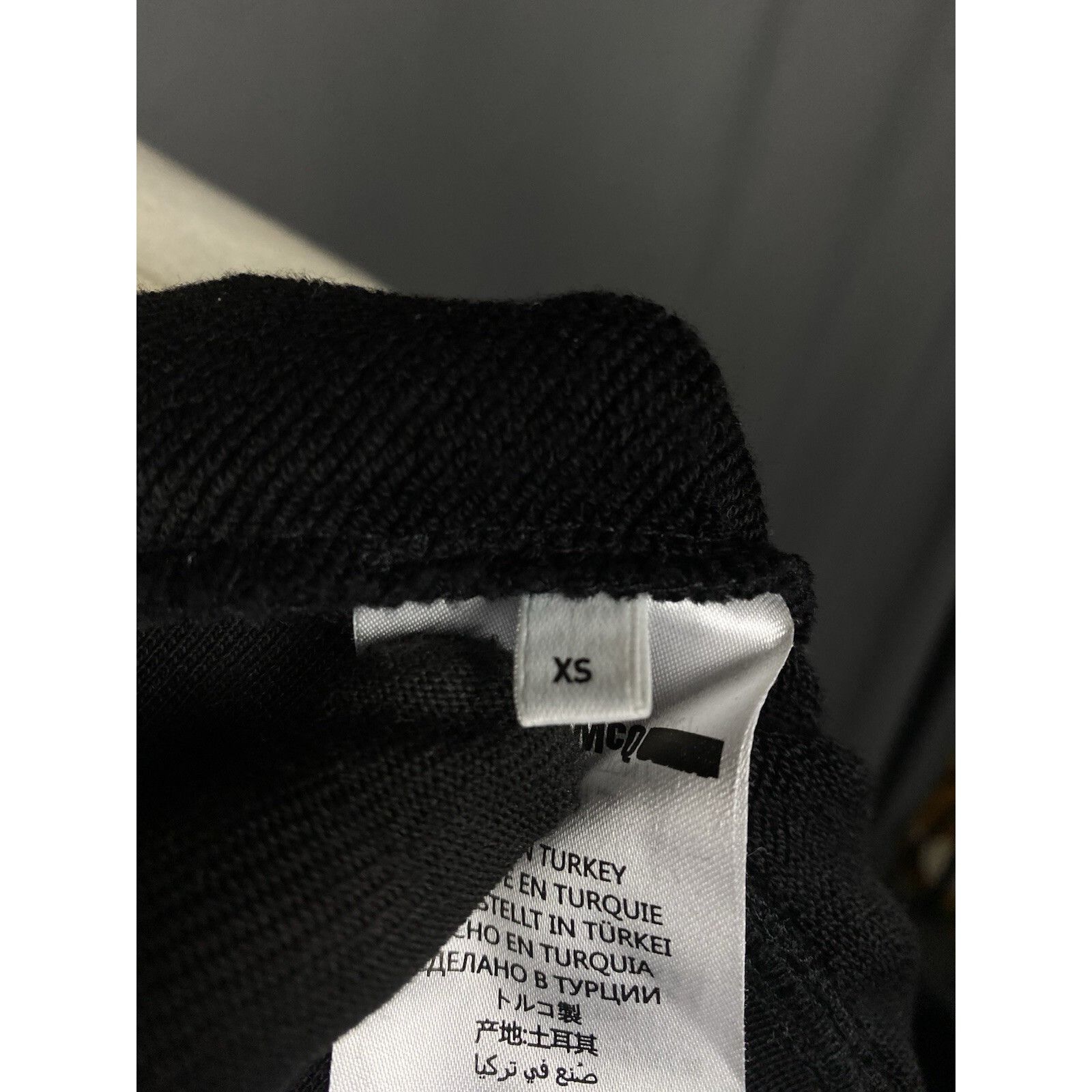Alexander McQueen Alexander McQueen McQ Big Logo Men's Black Hoodie Sweater Si Size US XS / EU 42 / 0 - 11 Thumbnail
