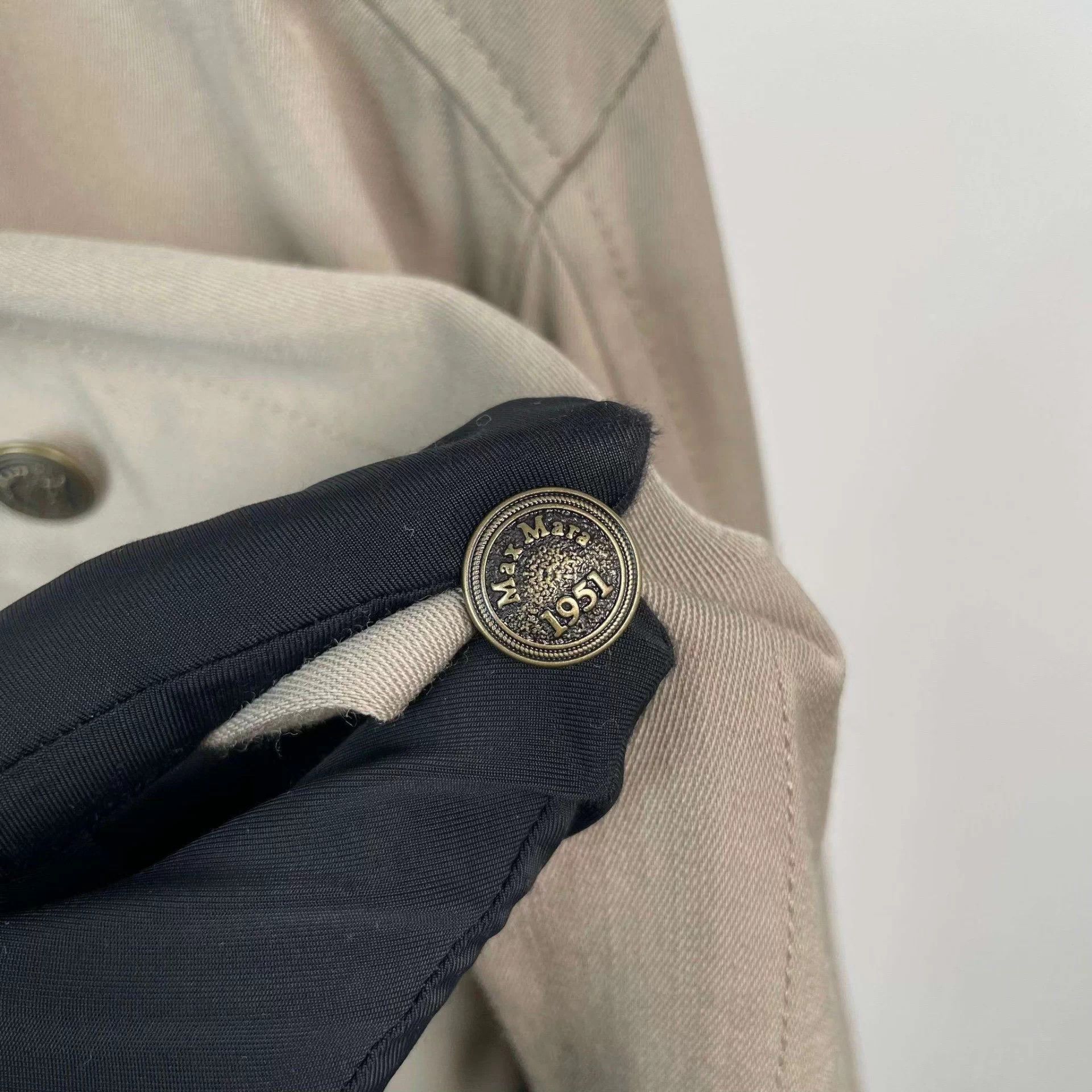Max Mara Max Mara down coat dress women's gray 175/96 Size L / US 10 / IT 46 - 8 Thumbnail