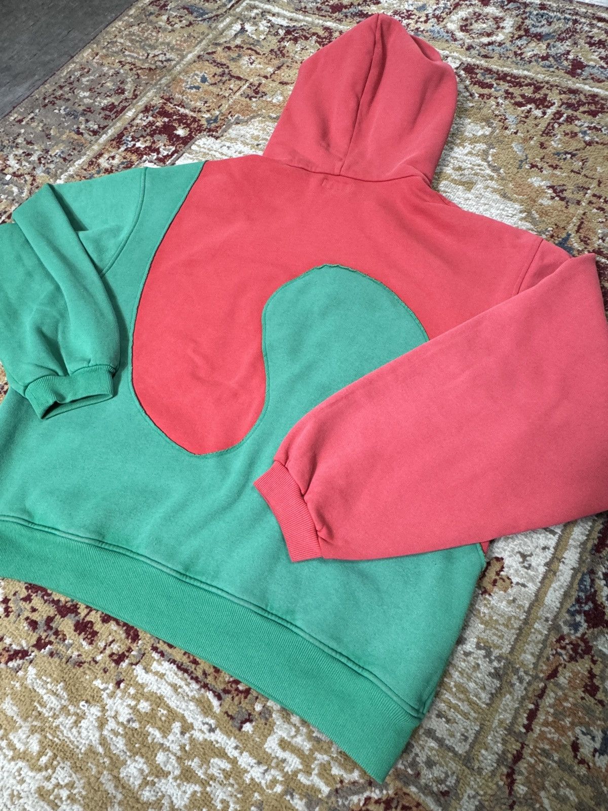 ERL erl california swirl hoodie boxy vintage y2k Size US M / EU 48-50 / 2 - 12 Thumbnail