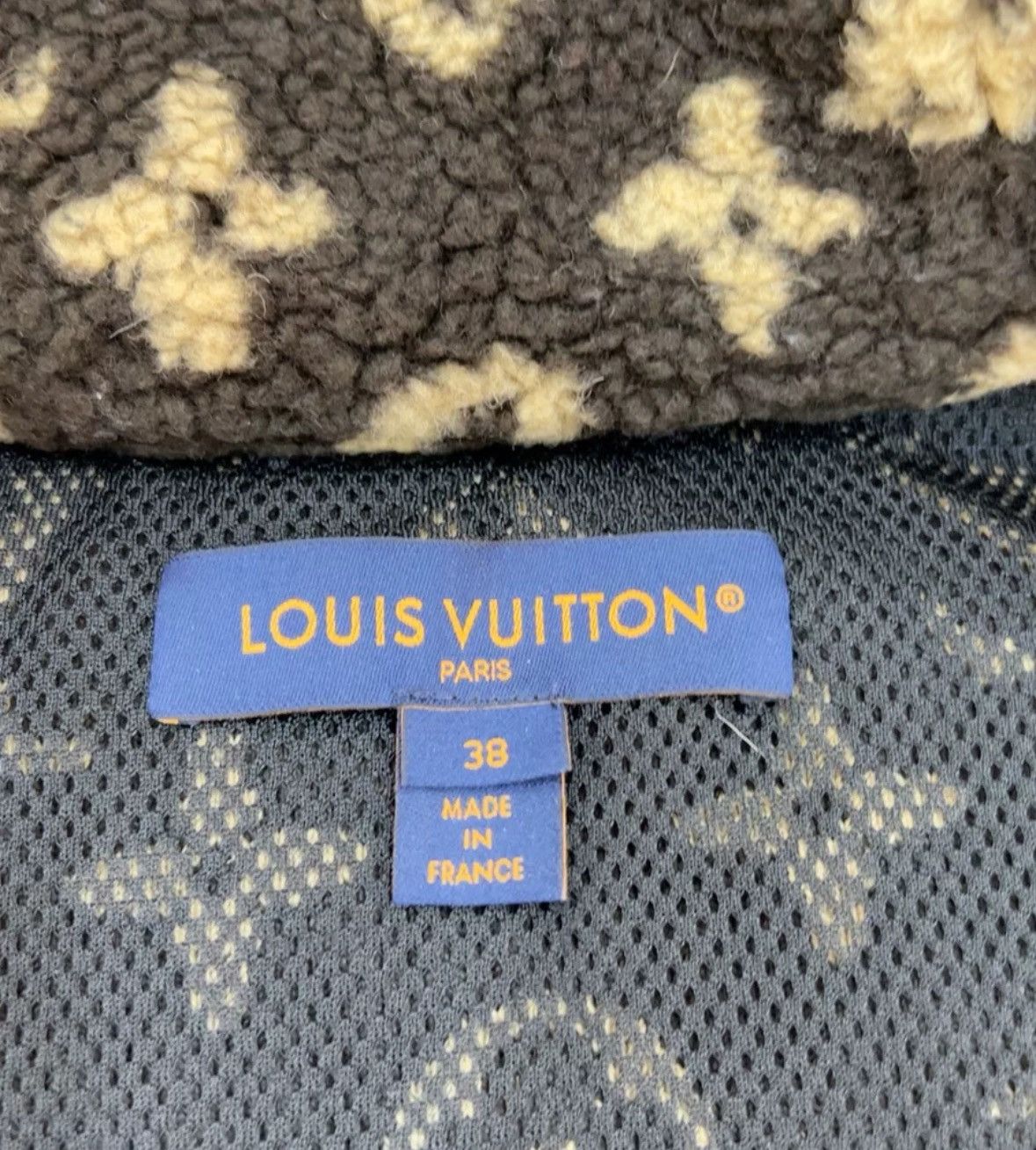 Louis Vuitton Louis Vuitton Teddy jacket Size S / US 4 / IT 40 - 5 Thumbnail