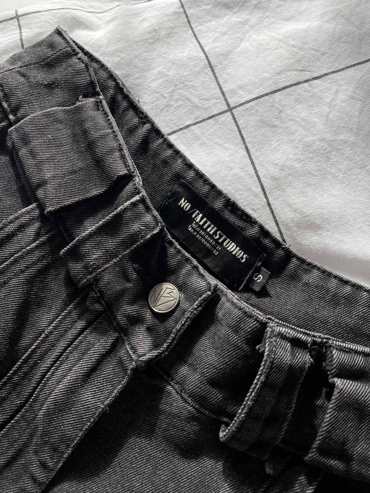 No Faith Studios NO FAITH STUDIOS Distressed Cargo Raver denim Baggy Pants Size US 32 / EU 48 - 7 Thumbnail