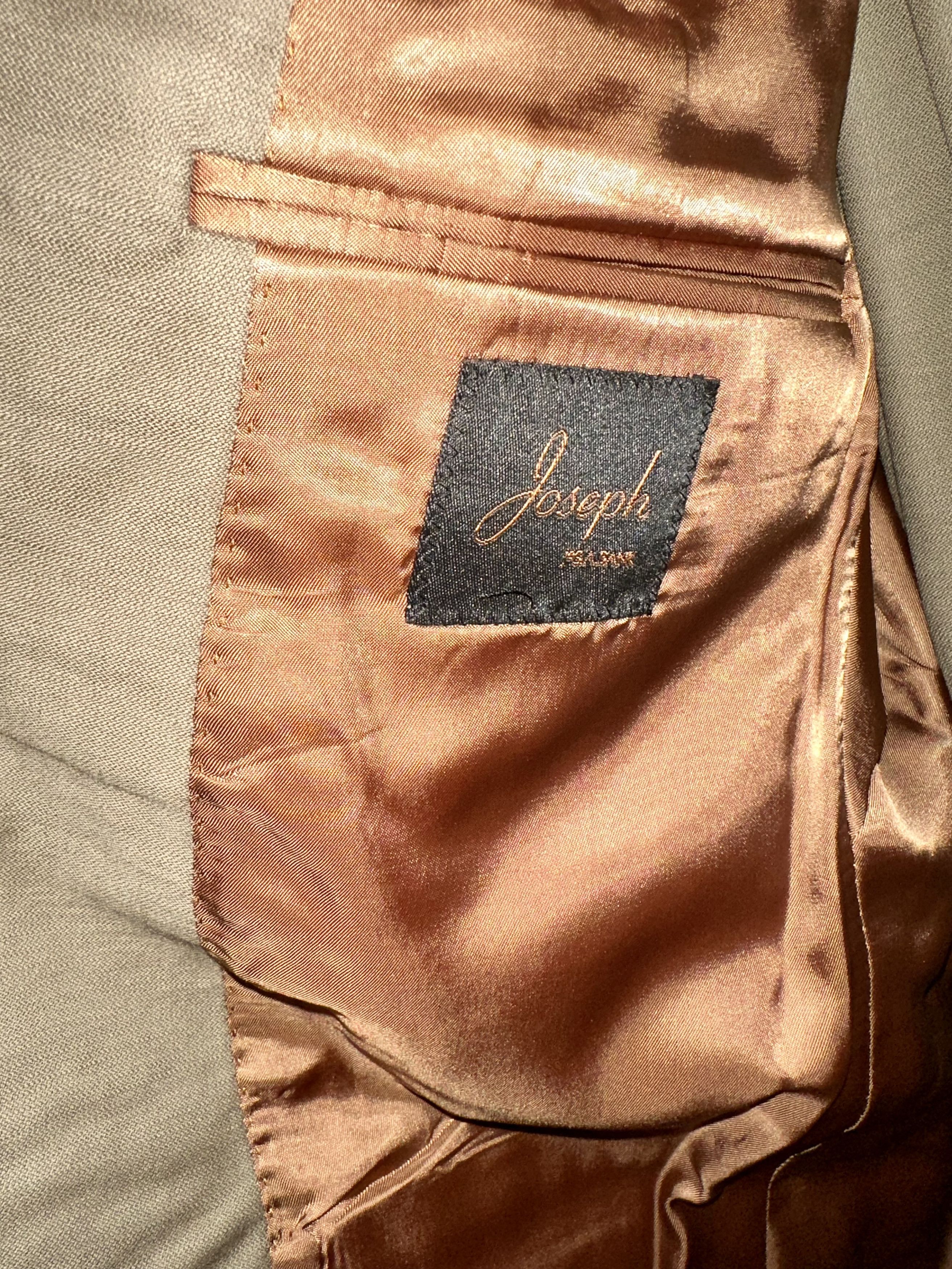 Jos. A. Bank JoS. A. Bank 100% Wool Slim 2 Piece Suit Size 40R - 3 Thumbnail