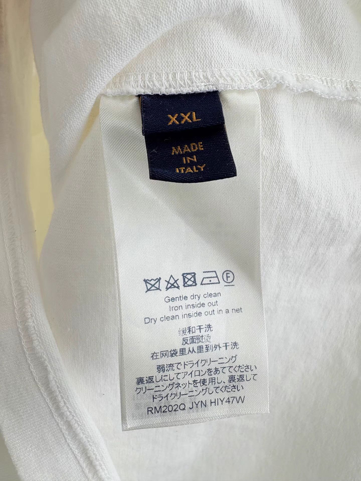 Louis Vuitton LOUIS VUITTON White Manual Print Short Sleeve Size US XXL / EU 58 / 5 - 5 Thumbnail