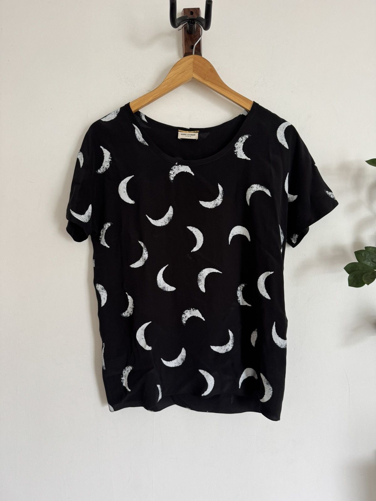 Saint Laurent Paris Silk Moon T Size US S / EU 44-46 / 1 - 1 Thumbnail