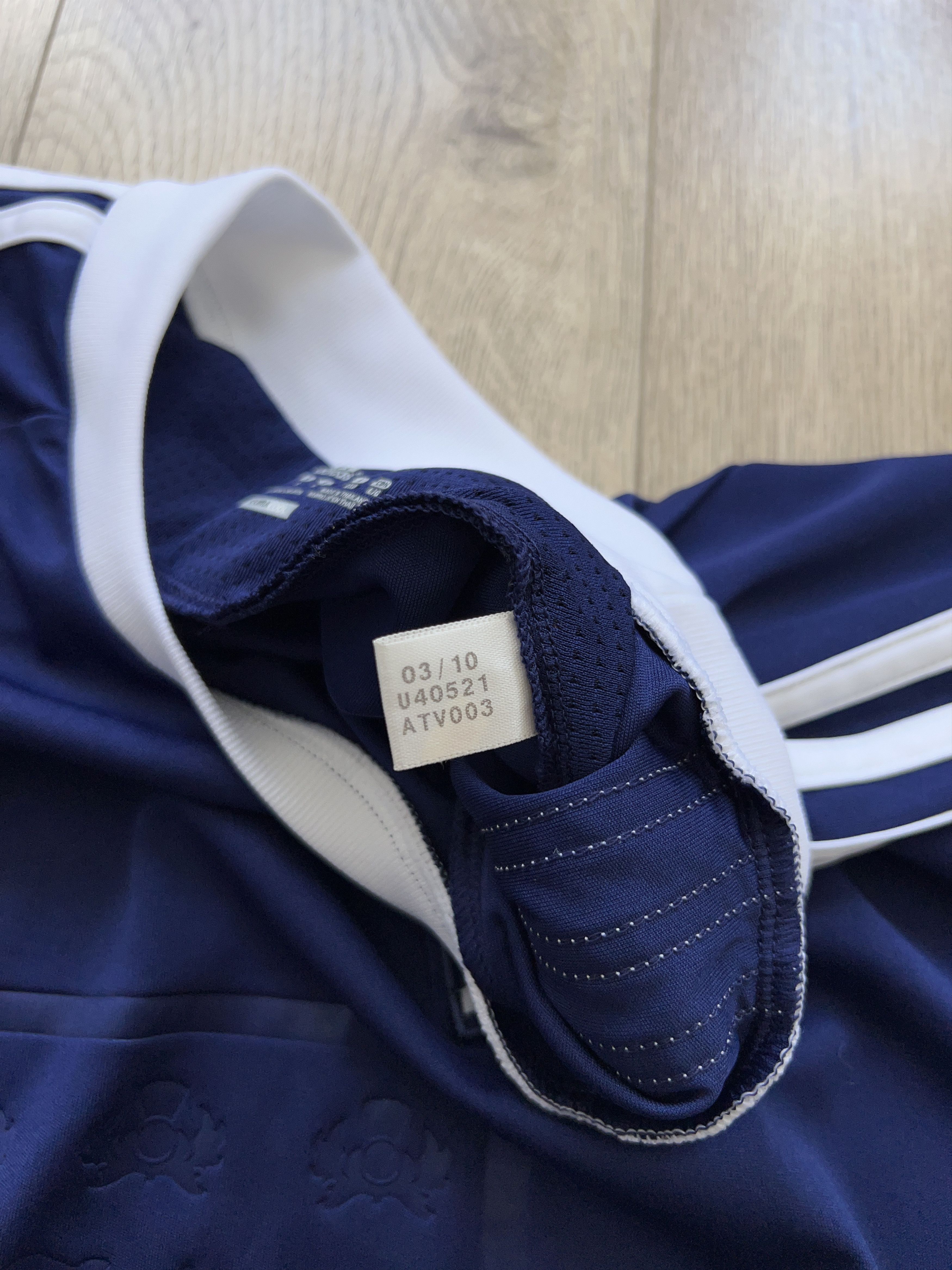 Adidas Scotland 2010 2011 Home Football Soccer Shirt Jersey Size US L / EU 52-54 / 3 - 7 Thumbnail