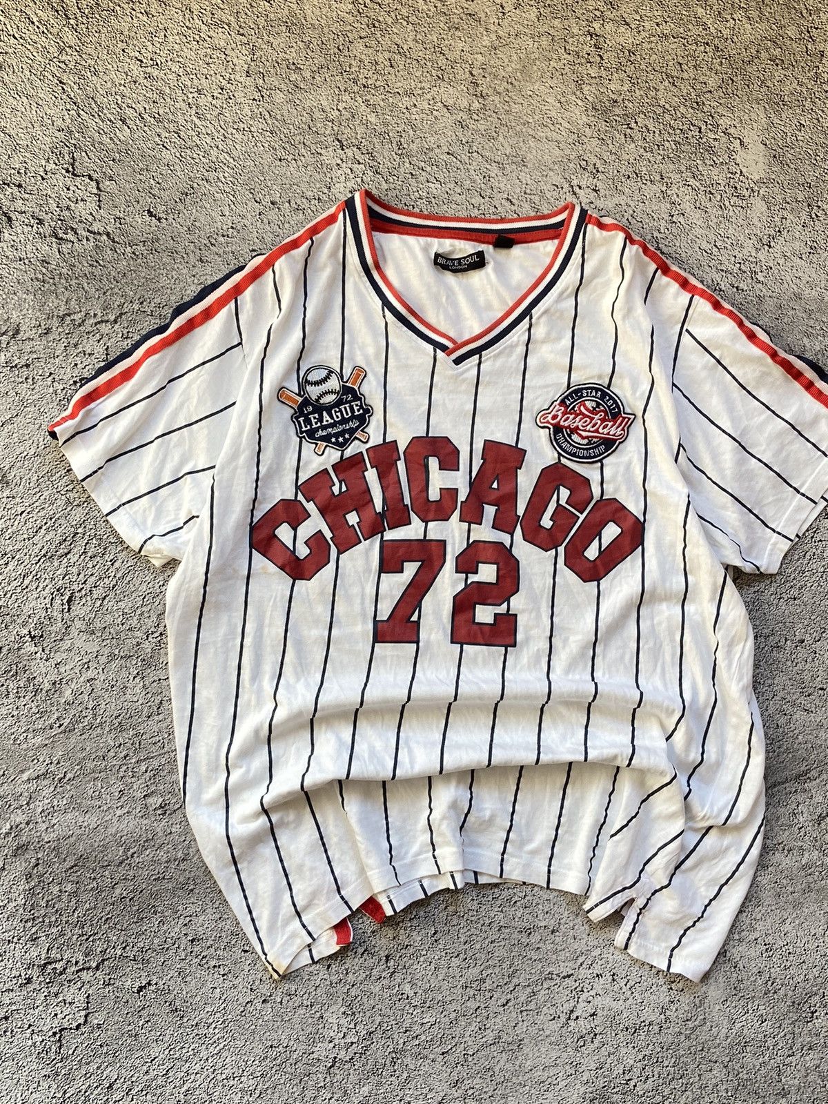 Japanese Brand × Vintage Vintage Chicago Y2K Baseball Distressed Tee Size US XL / EU 56 / 4 - 2 Thumbnail