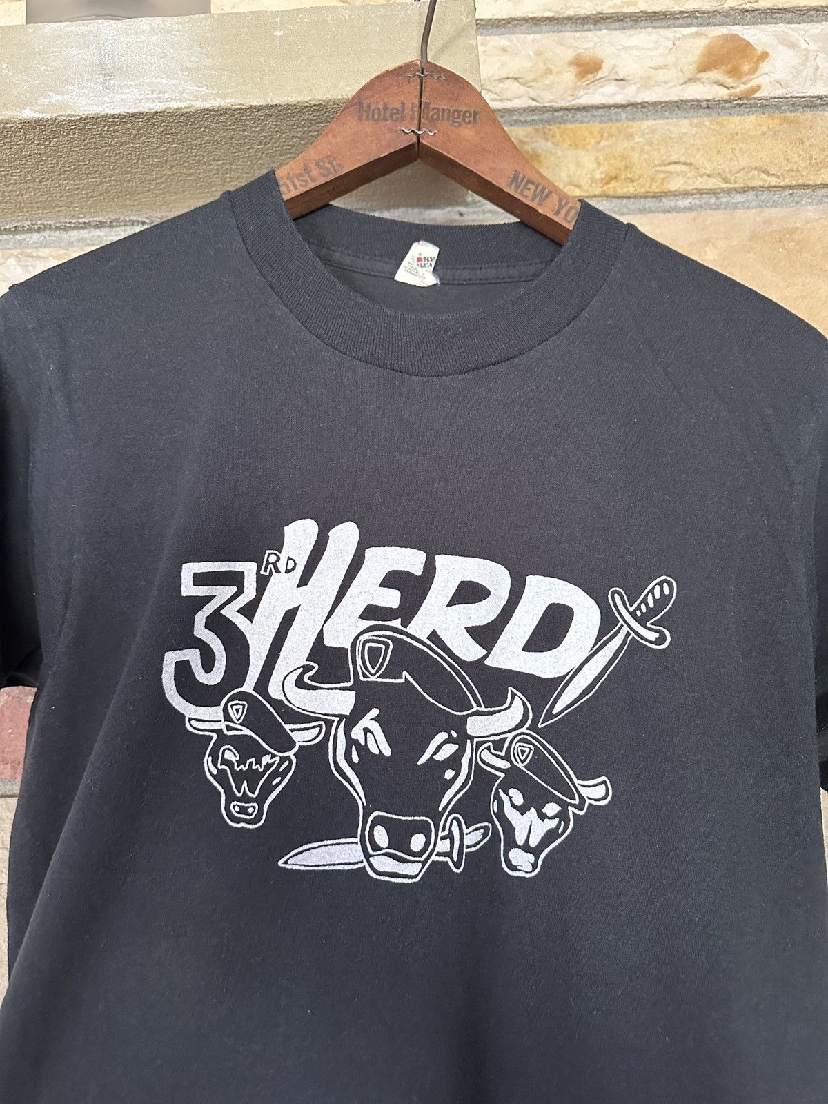 Vintage Vintage 80s 3rd Herd US Air Force Bull Graphic Tee Size US S / EU 44-46 / 1 - 2 Thumbnail