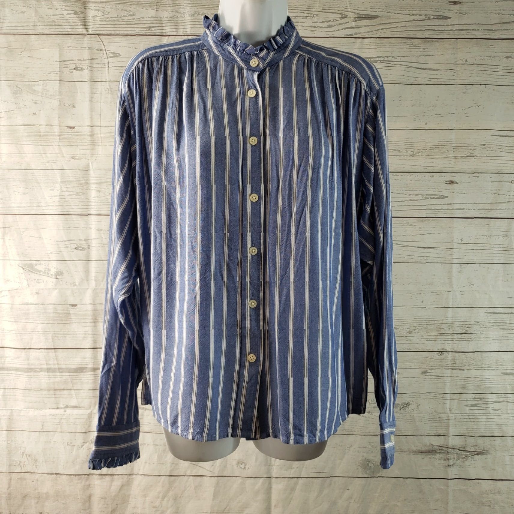 Ann Taylor Ann Taylor LOFT Womens Button Front Shirt Sz Small Blue White Stripe Size S / US 4 / IT 40 - 2 Thumbnail