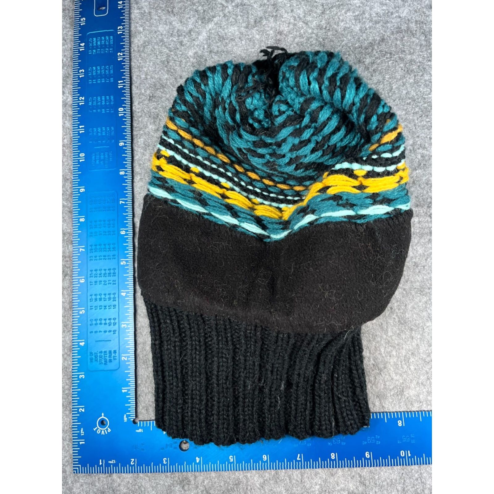 Dakine DAKINE Beanie Adult One Size Black Knit Fair Isle Acrylic Pom Hat Winter Women Mens Unisex Ski Theme Size ONE SIZE - 6 Thumbnail