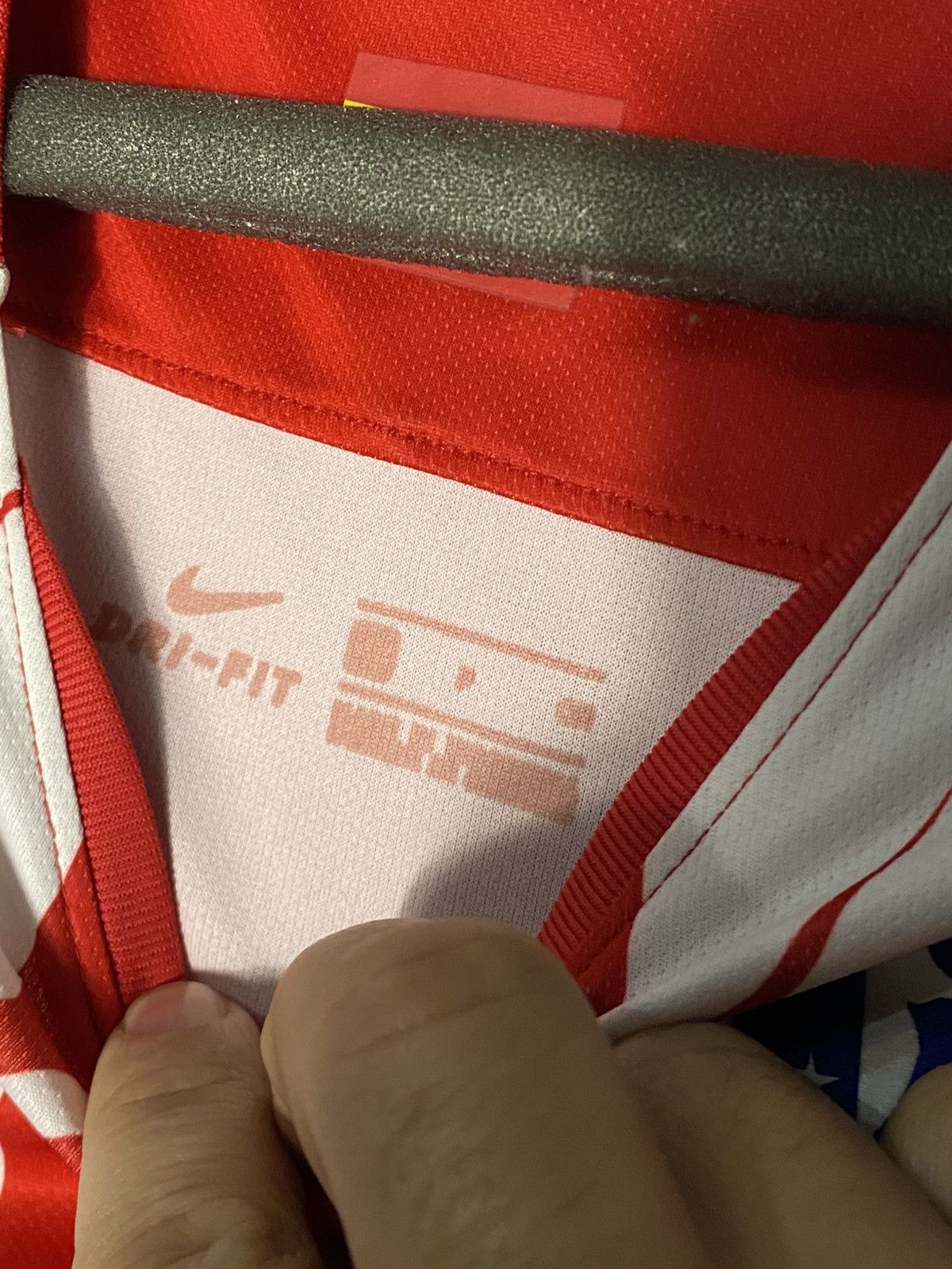 Nike × Vintage 2017/18 Atletico Madrid Nike Soccer Jersey Home LaLiga Spain Size US S / EU 44-46 / 1 - 3 Thumbnail