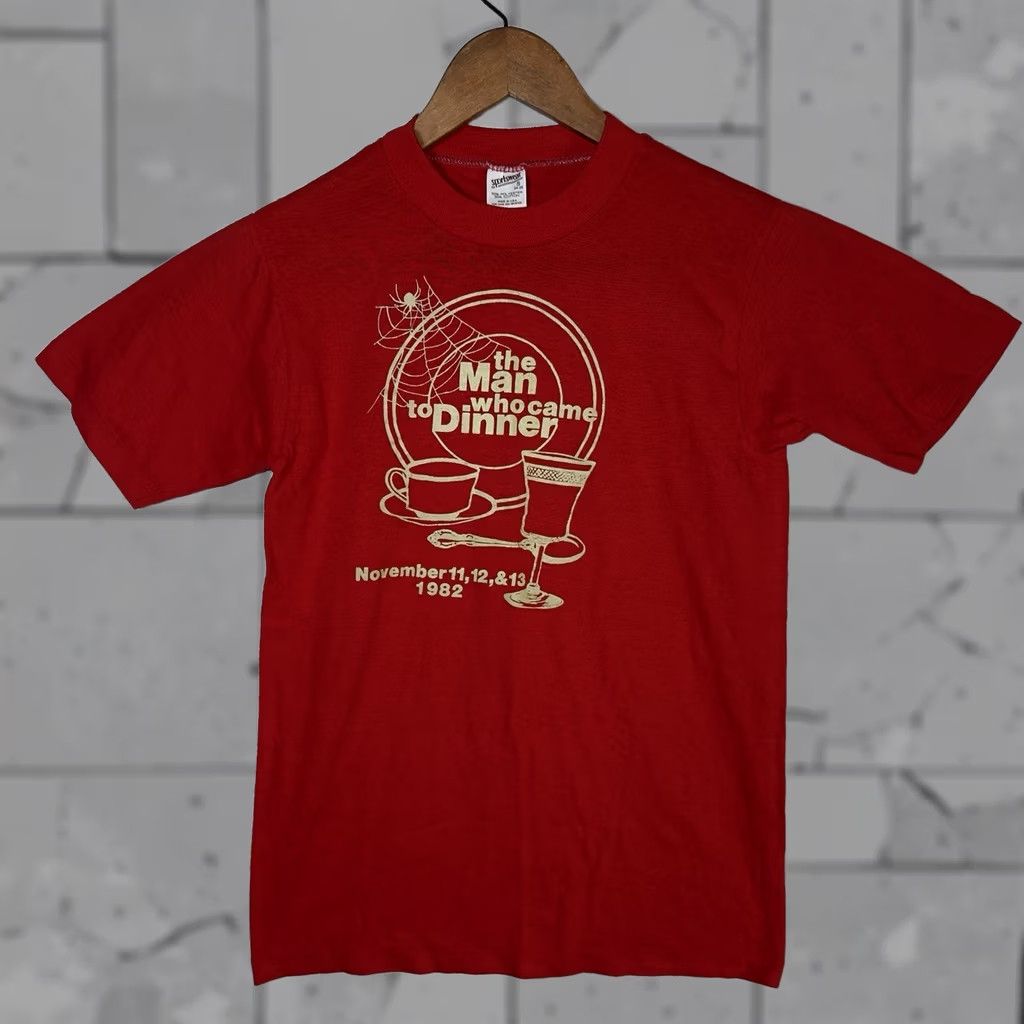 Vintage VTG Sportswear The Man Who Came To Dinner Graphic Tee Mens S Single Stitch USA Shirt Red USA Mens S Size US S / EU 44-46 / 1 - 1 Thumbnail