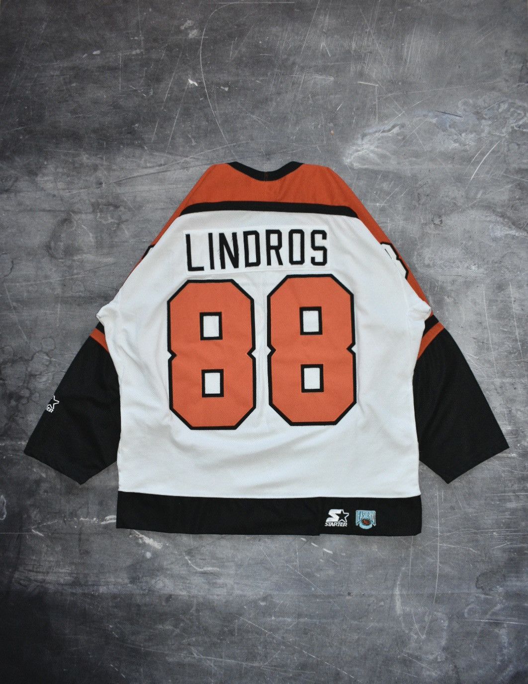 Vintage Philadelphia Flyers Eric Lindros Starter Jersey (XL)
