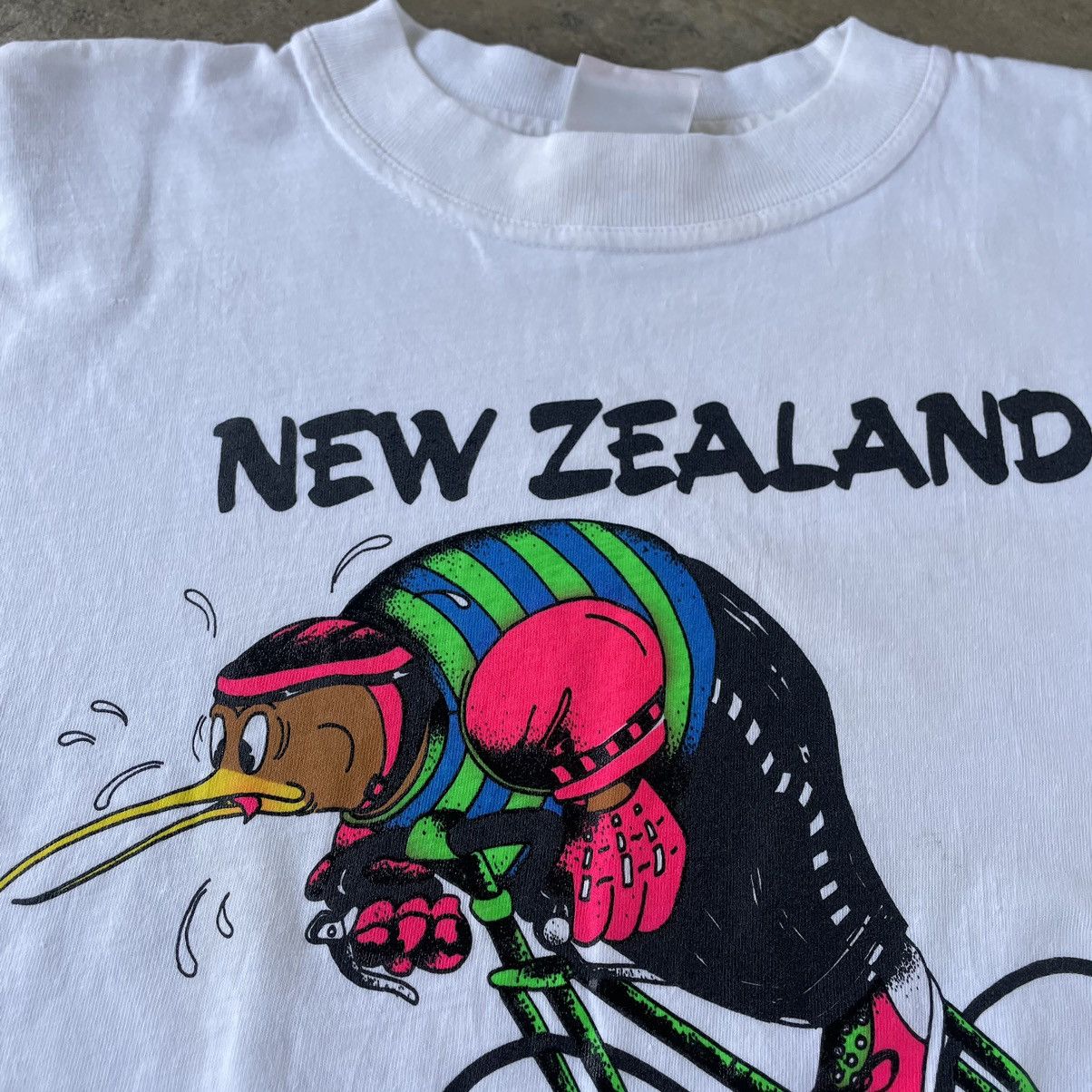 Vintage 🔥🔥Vintage Katch Kiwi New Zealand Art Work Cartoon Tee Size US M / EU 48-50 / 2 - 3 Thumbnail