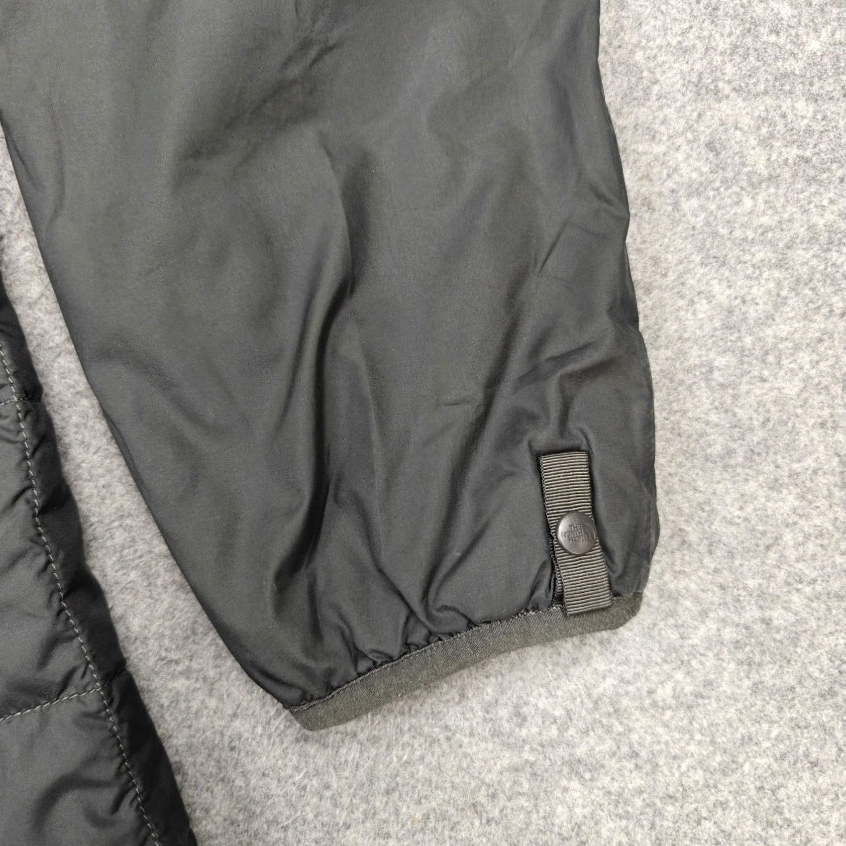 The North Face The North Face Jacket Mens M Black Red Insulated Puffer Zip Pockets Size US M / EU 48-50 / 2 - 4 Thumbnail
