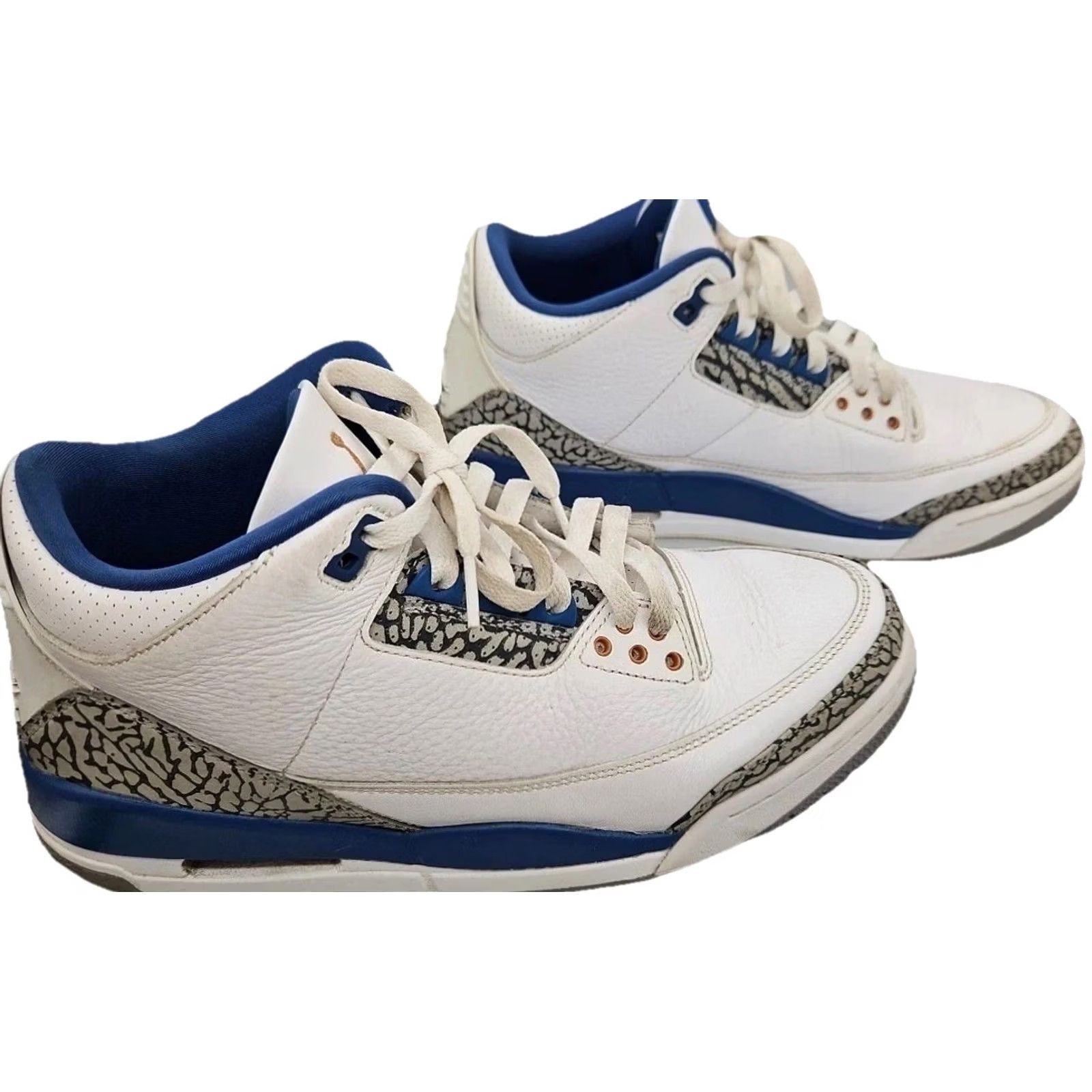 Jordan Brand Nike Air Jordan 3 Retro True Blue 2022 CT8532-148 Men's Size 9 White Blue Size US 9 / EU 42 - 7 Thumbnail