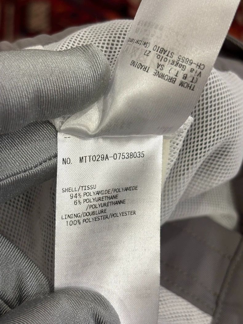 Thom Browne Thom Browne Classic four-barrel shorts Size US 39 - 9 Thumbnail