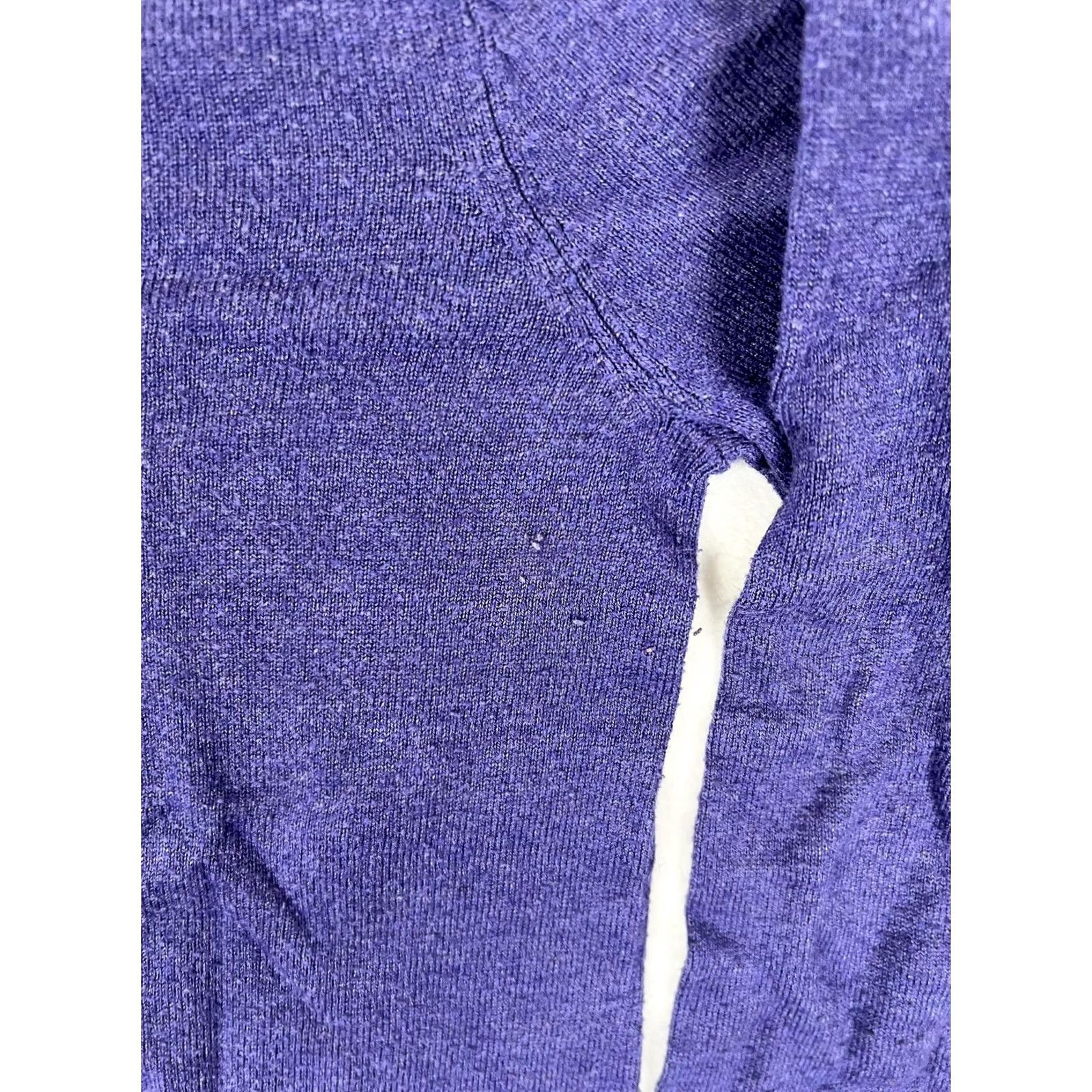 Mossimo VINTAGE Mossimo Sweater Womens Medium Purple V Neck Lightweight Knit Pullover Size M / US 6-8 / IT 42-44 - 2 Thumbnail