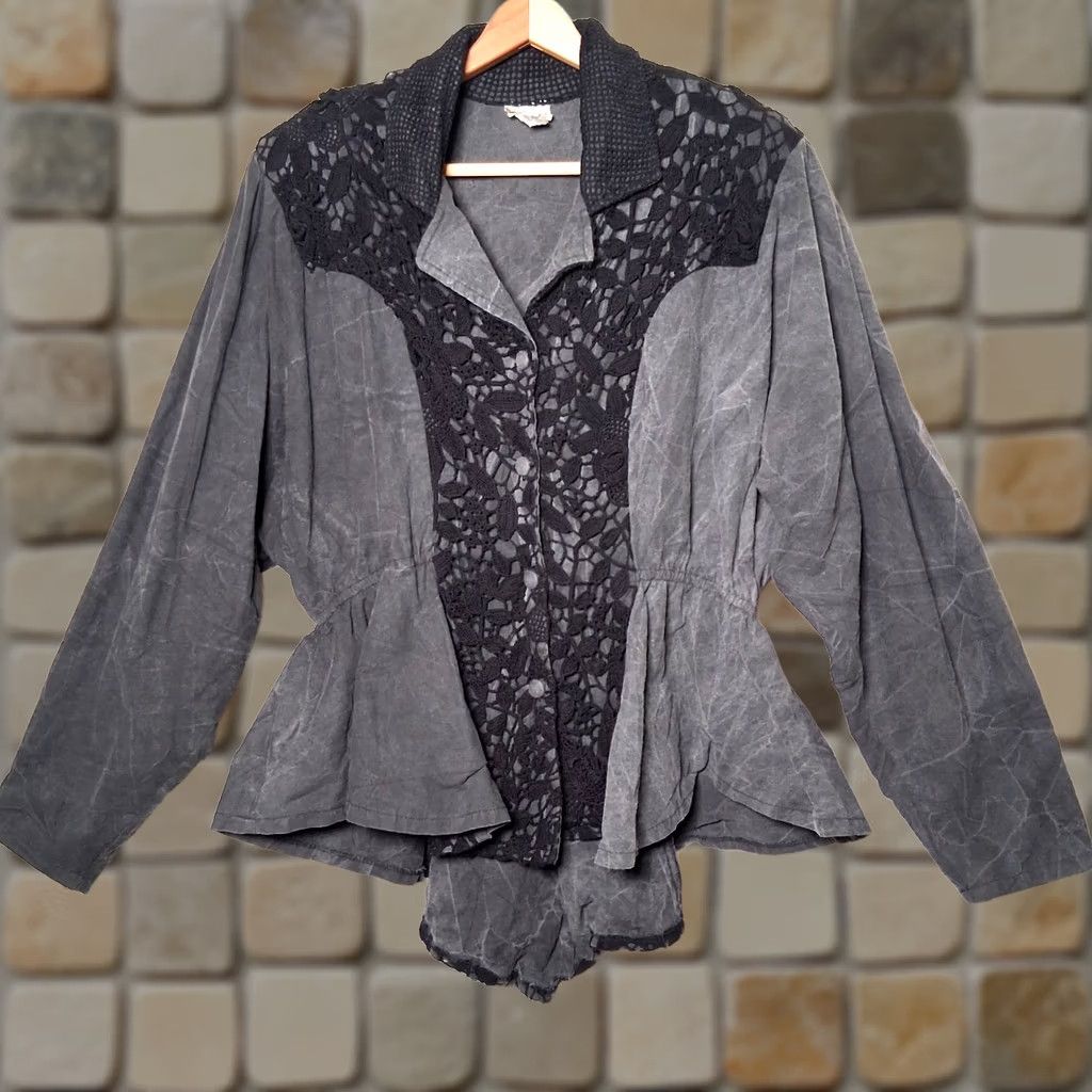Vintage VINTAGE LIM'S Jacket Womens Short Faded Gray Crochet Beaded Crane Bird 90s Statement Piece 1980s 1990s USA Made Size L / US 10 / IT 46 - 1 Thumbnail