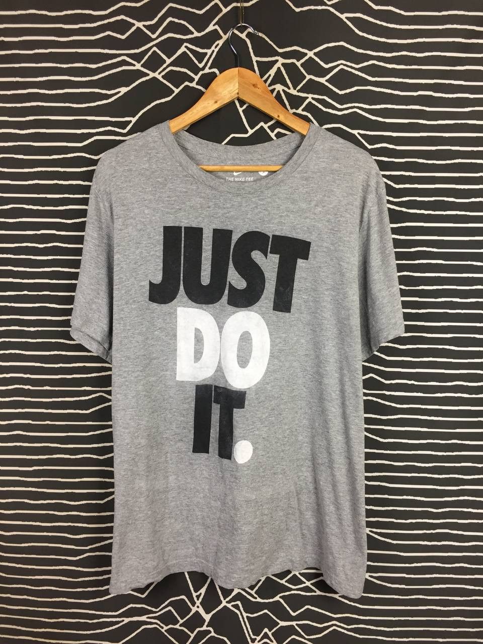 Nike Nike Just Do It Spell Out Logo Athletic Casual Tee Size US XL / EU 56 / 4 - 1 Thumbnail