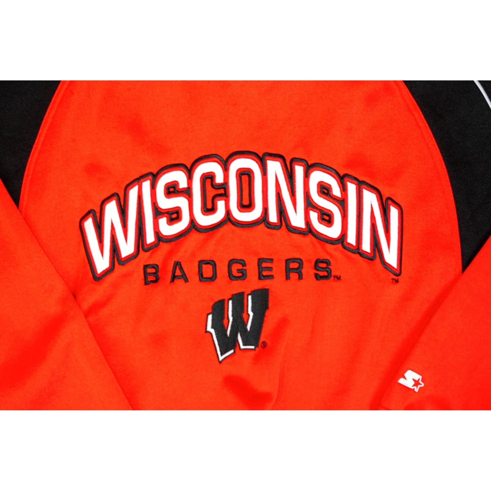 Starter VINTAGE Wisconsin Badgers Sweatshirt Men’s 2XL NCAA Crewneck 90s Starter Red Team Nike? Size US XXL / EU 58 / 5 - 3 Thumbnail