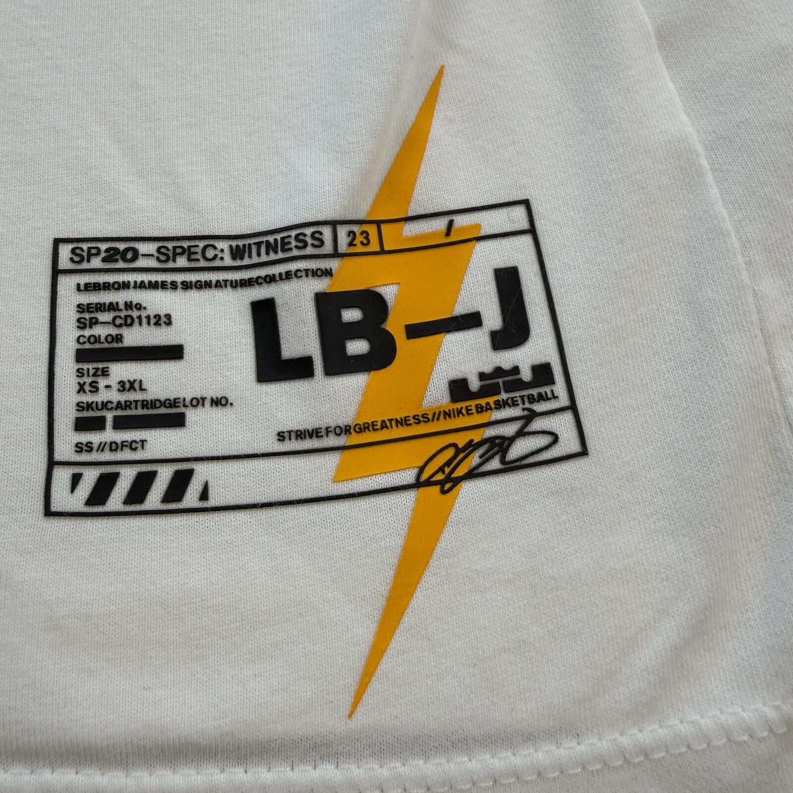 Nike Nike LeBron James LBJ 23 DriFIT T Shirt XXL White Basketball Size US XXL / EU 58 / 5 - 4 Thumbnail