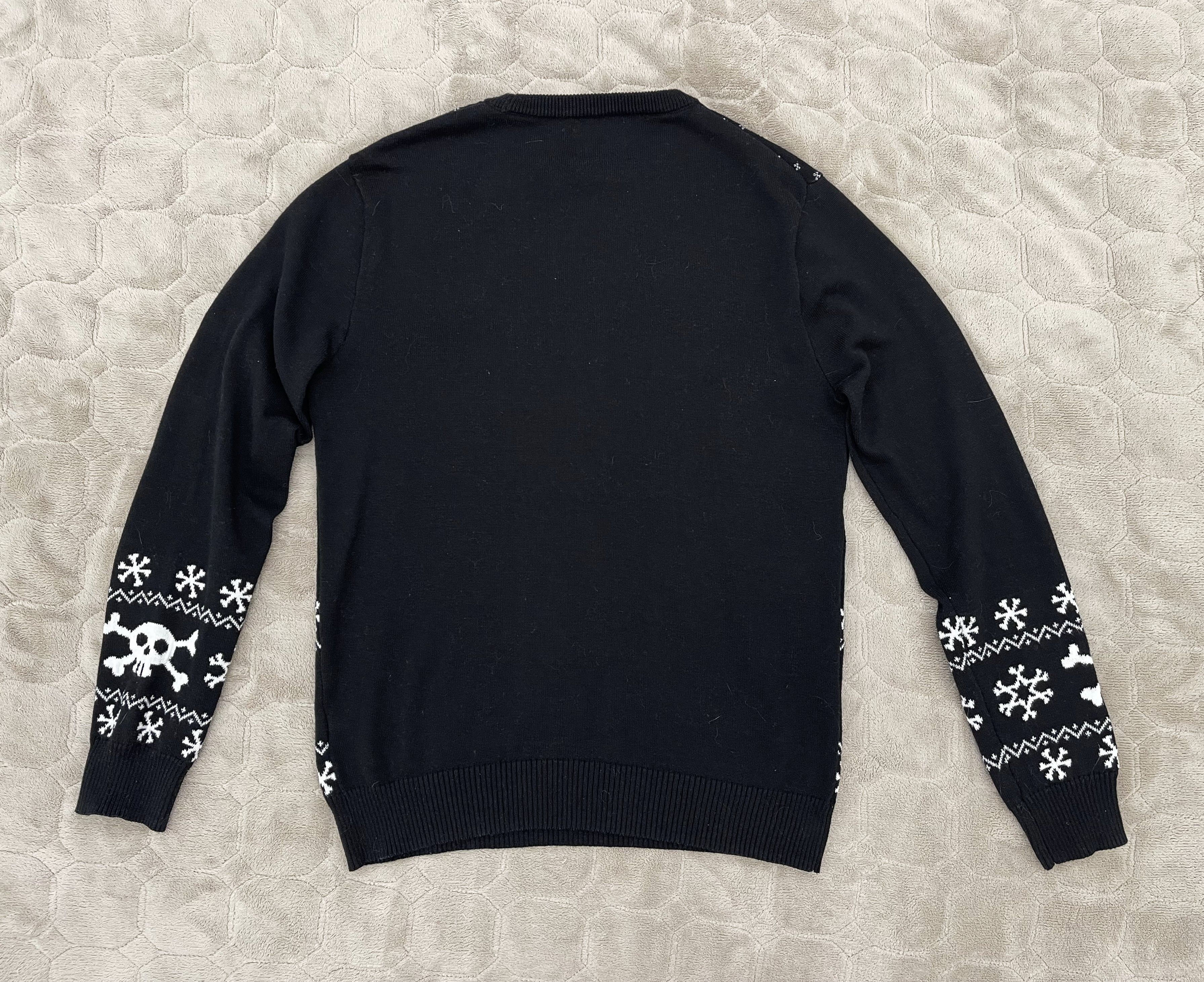 Disney × Vintage Disney Christmas Skulls Size US S / EU 44-46 / 1 - 3 Thumbnail