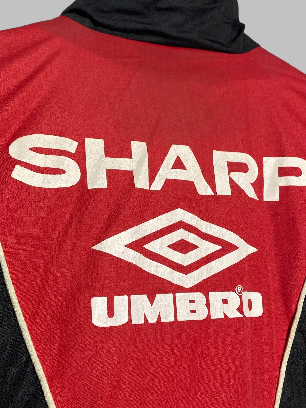 Umbro 1992/93 Manchester United Umbro Sharp Padded Bench Coat Size US L / EU 52-54 / 3 - 19 Thumbnail