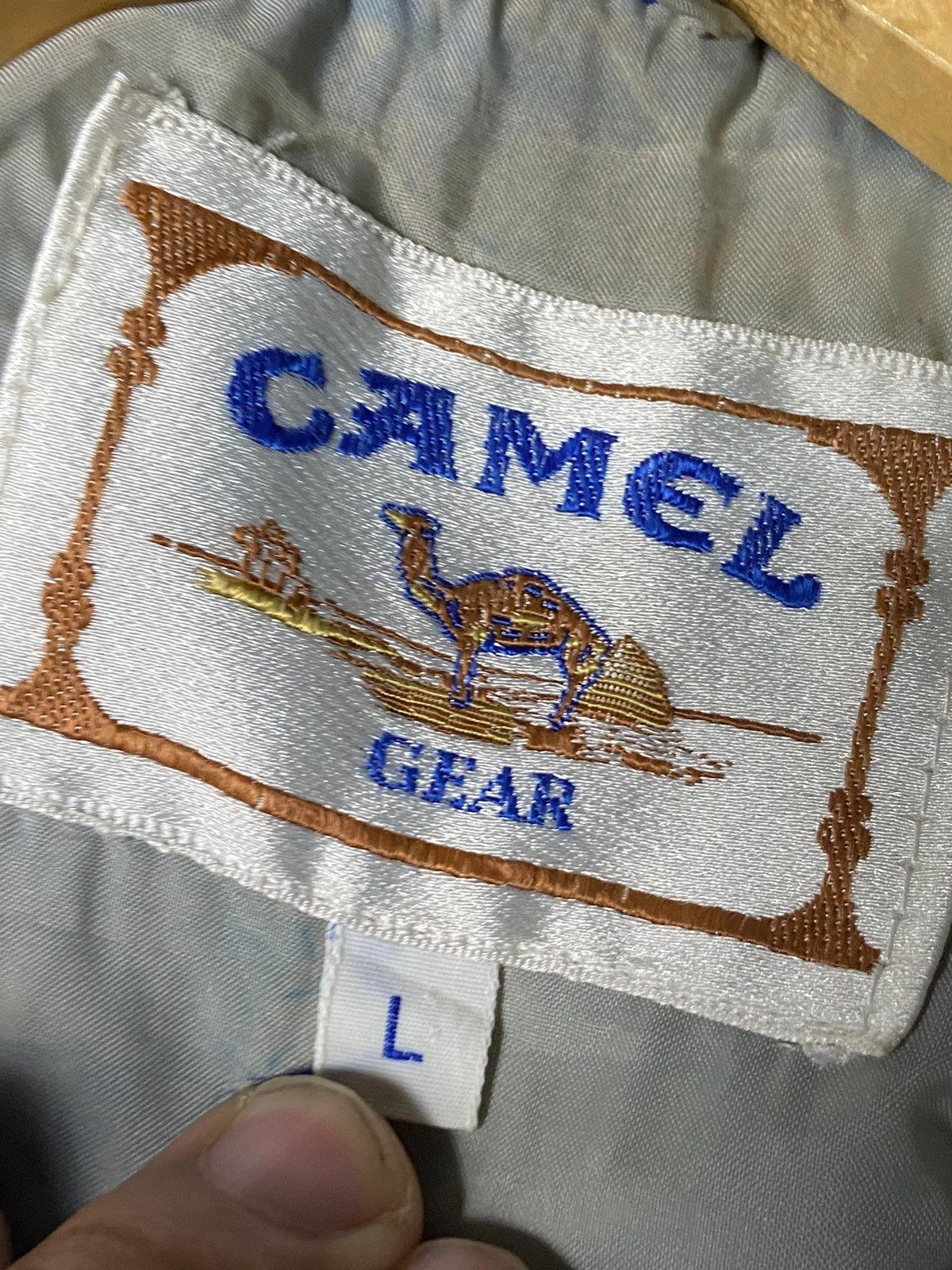 Vintage Camel Pro Full Zip Windbreaker Jacket (167)