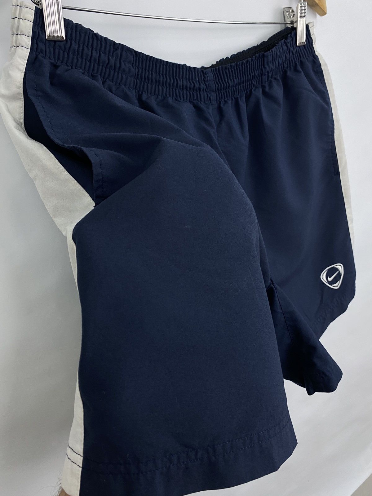 Nike 🇺🇸 Vintage 90s Nike Shorts Rare Retro Y2K Hype Size US 32 / EU 48 - 7 Thumbnail
