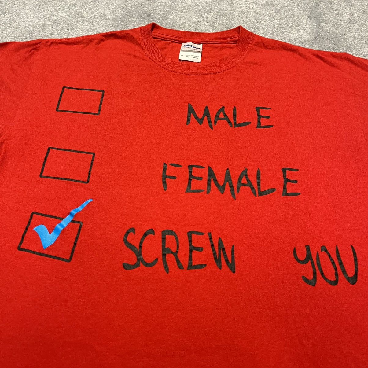Vintage Vintage 2000s Female Male SCREW YOU Gender Parody Logo Tee Size US M / EU 48-50 / 2 - 2 Thumbnail