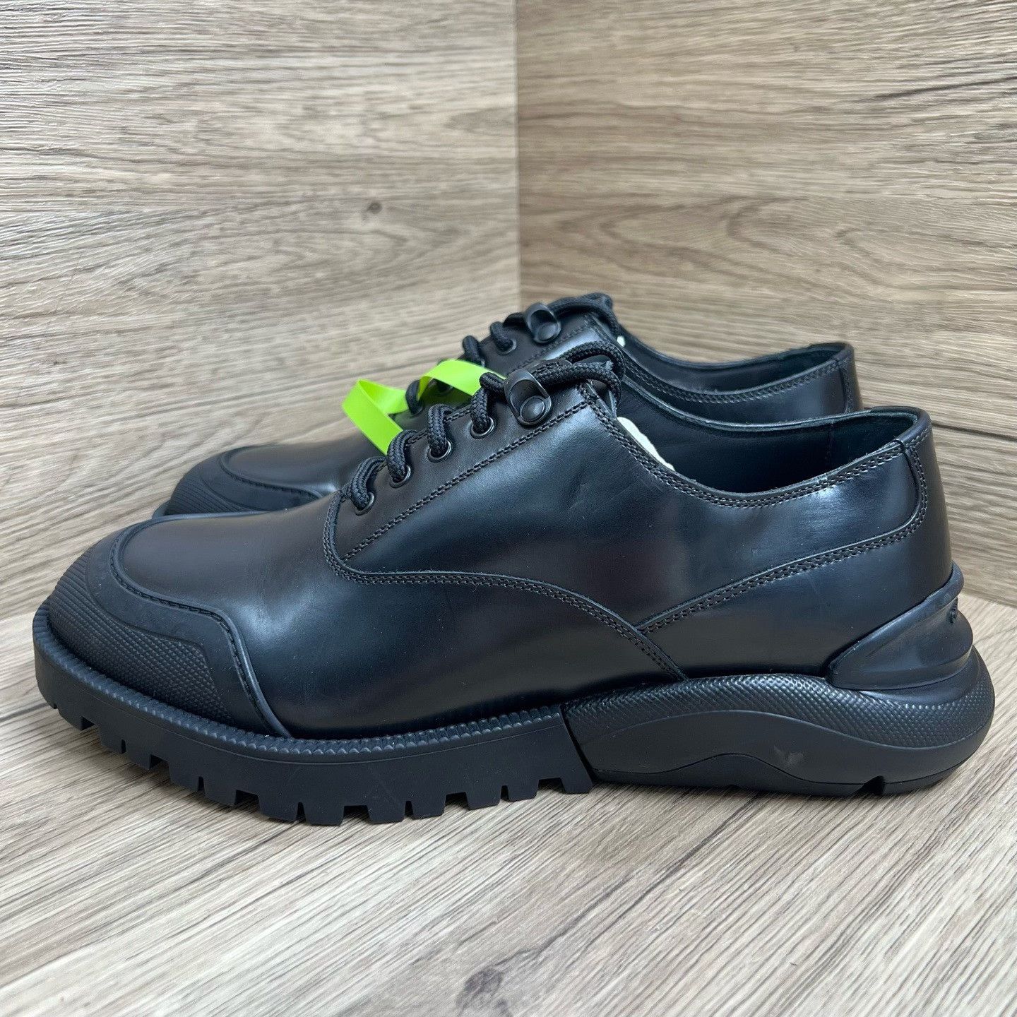 Dior Dior Black Lowtop Sneakers 5.5 Men Size US 5.5 / EU 38 - 1 Thumbnail