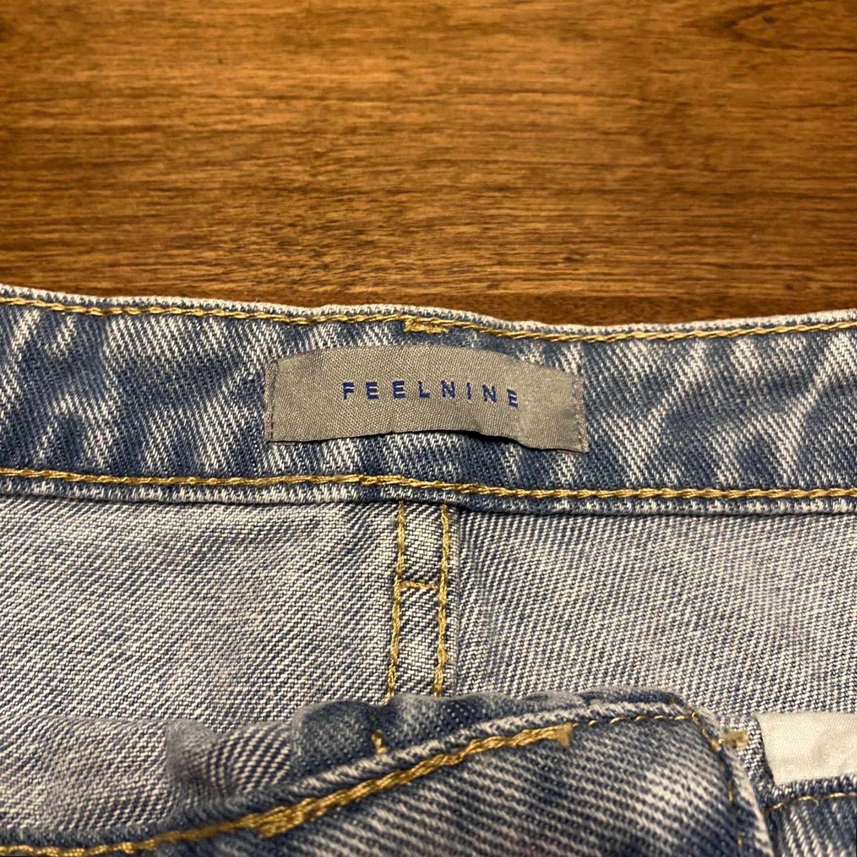 Vintage VINTAGE Feelnine Women's Shorts XL Light Wash Blue Denim Mom 31" Waist 3" Inseam Jeans Size 40" / US 18 - 3 Thumbnail